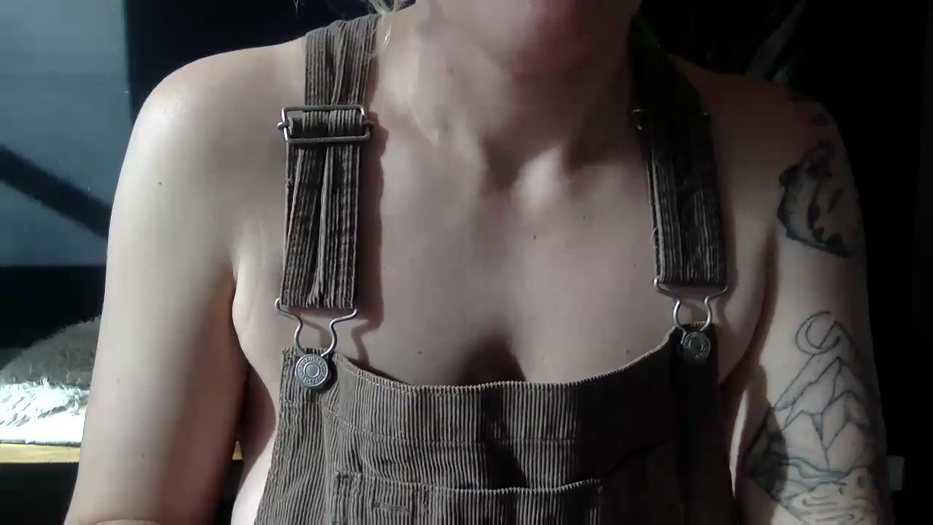 Gallery image thumbnail from PurrtyMetal's myfreecams stream on, 03/07/2026, 22:05 image 17 of 20