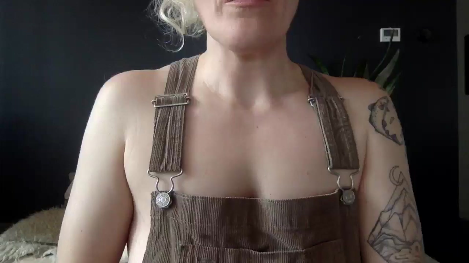 Gallery image thumbnail from PurrtyMetal's myfreecams stream on, 03/07/2026, 23:03 image 17 of 20