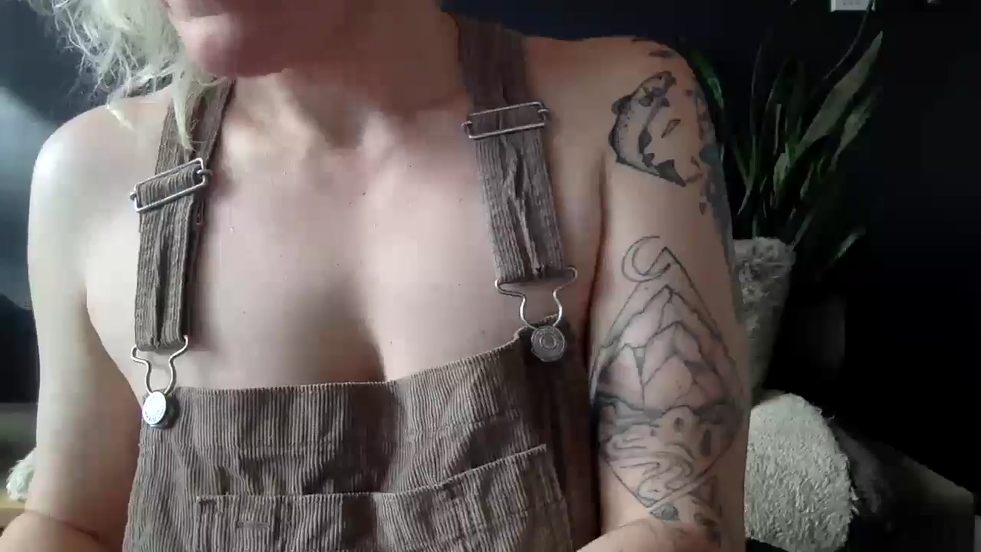 Gallery image thumbnail from PurrtyMetal's myfreecams stream on, 03/13/2026, 21:44 image 5 of 20