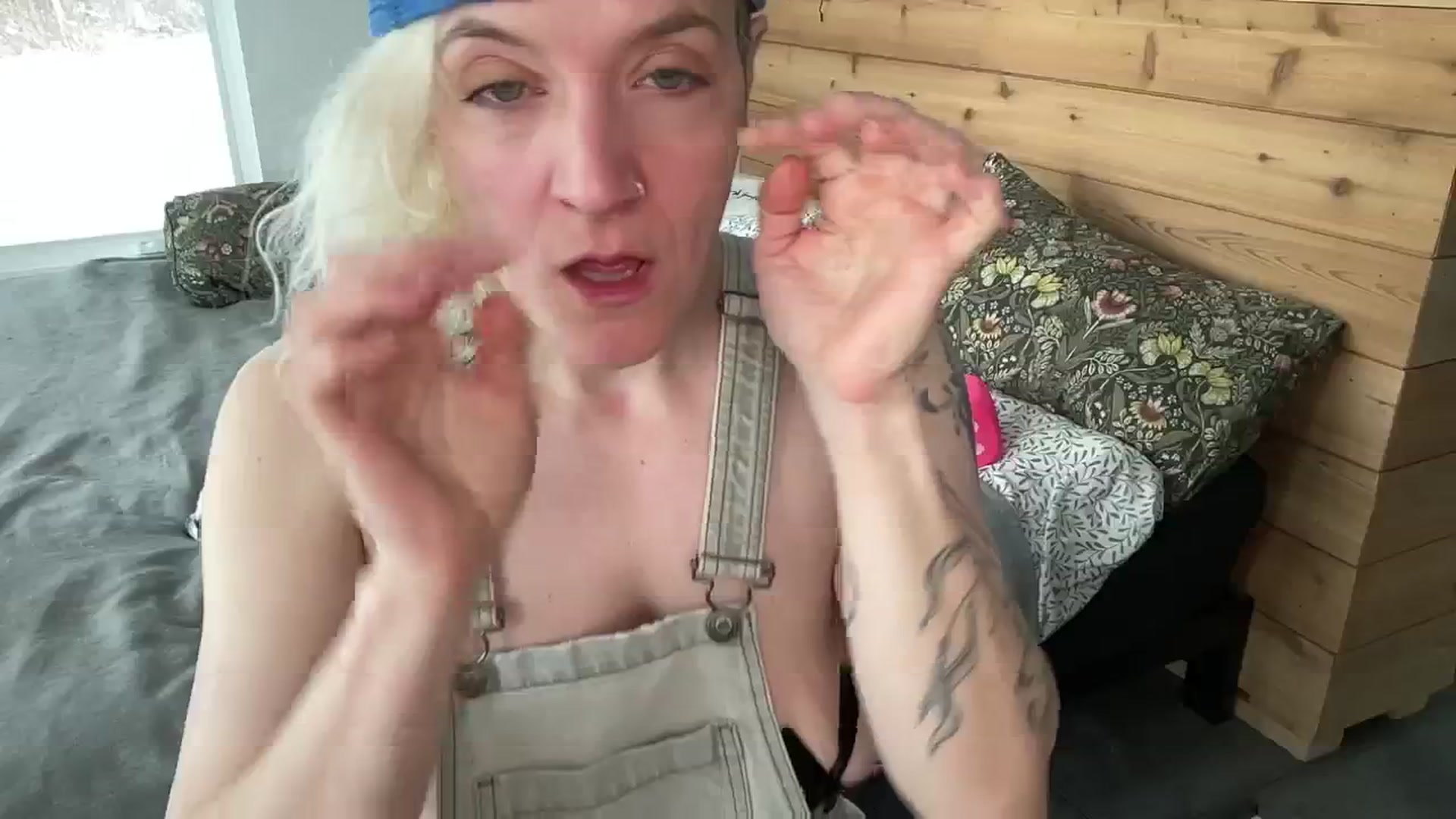 Gallery image thumbnail from PurrtyMetal's myfreecams stream on, 03/15/2026, 18:27 image 6 of 20