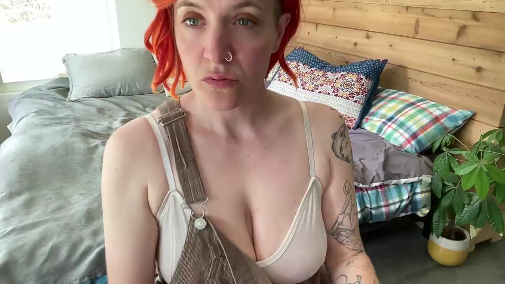 Gallery image thumbnail from PurrtyMetal's myfreecams stream on, 04/27/2026, 21:40 image 16 of 20