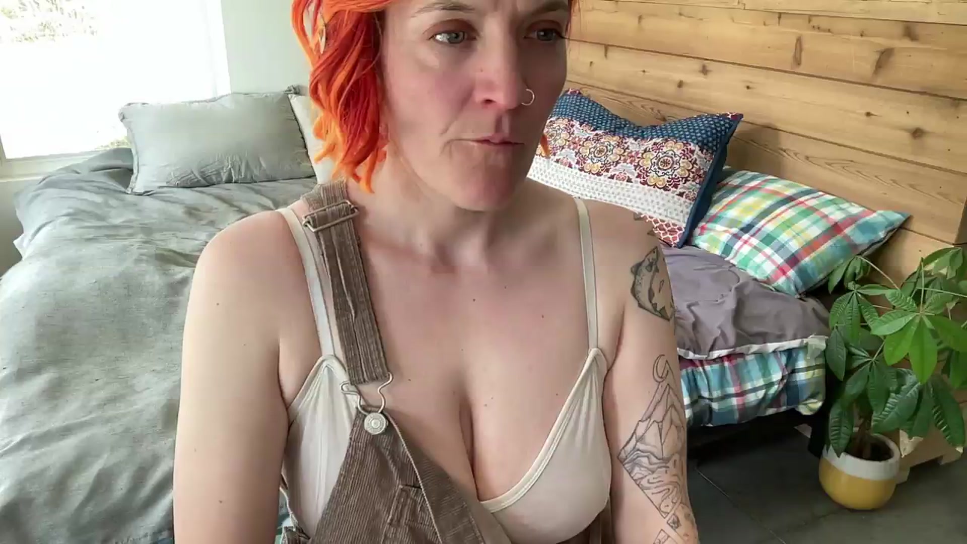 Gallery image thumbnail from PurrtyMetal's myfreecams stream on, 04/27/2026, 21:40 image 14 of 20