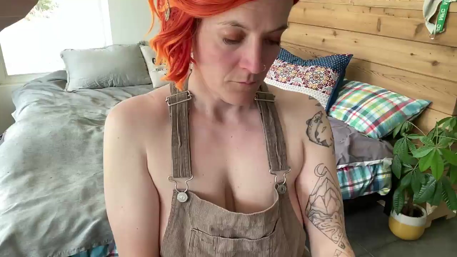 Gallery image thumbnail from PurrtyMetal's myfreecams stream on, 04/27/2026, 22:33 image 1 of 20