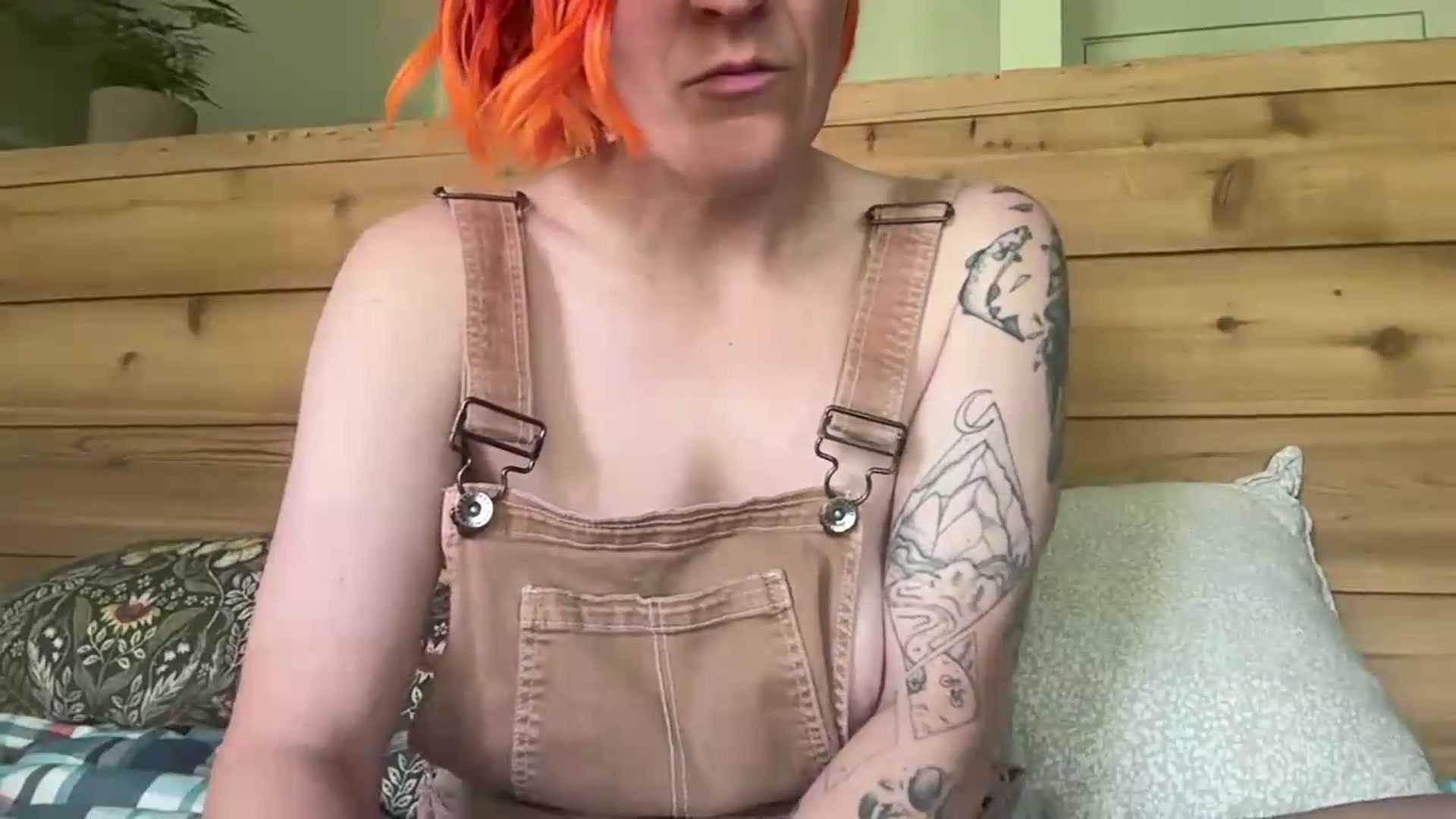 Gallery image thumbnail from PurrtyMetal's myfreecams stream on, 06/08/2026, 16:14 image 16 of 20