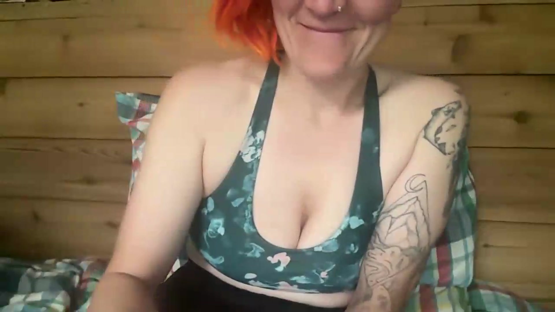 Gallery image thumbnail from PurrtyMetal's myfreecams stream on, 07/27/2026, 15:56 image 14 of 20