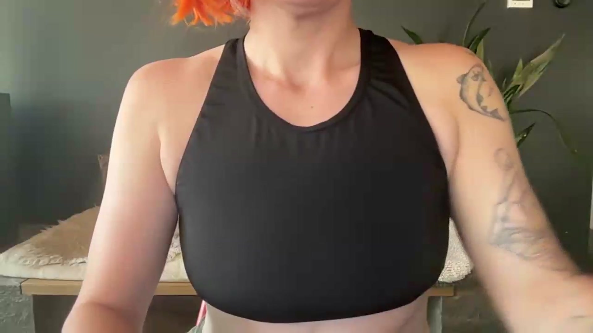 Gallery image thumbnail from PurrtyMetal's myfreecams stream on, 07/29/2026, 01:03 image 12 of 20