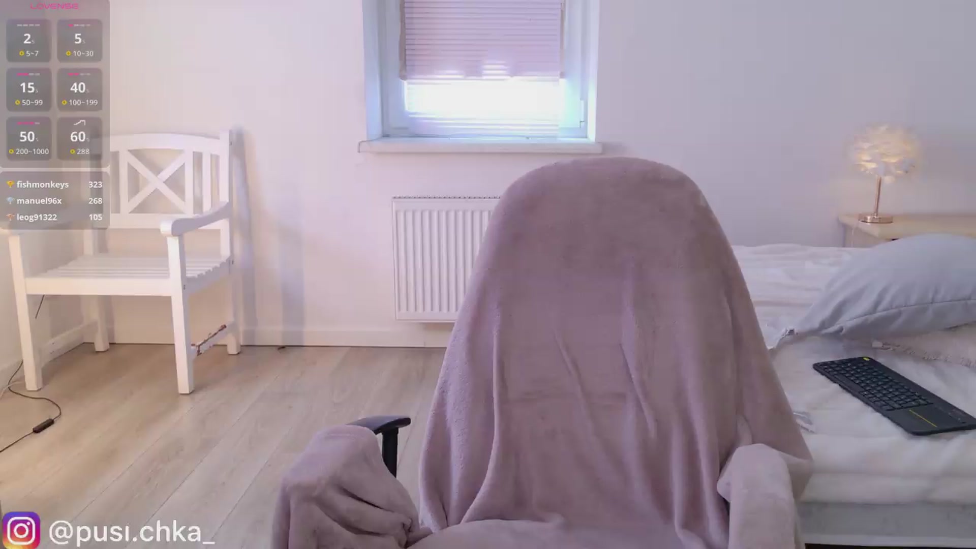 Gallery image thumbnail from Pusichka's myfreecams stream on, 08/01/2026, 11:34 image 12 of 20