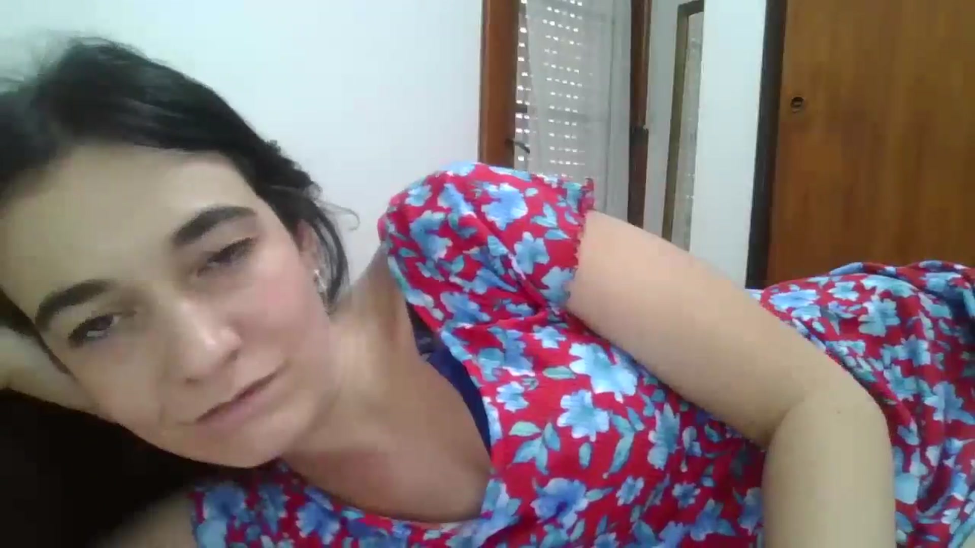 Gallery image thumbnail from Putis's myfreecams stream on, 12/08/2025, 17:21 image 16 of 20