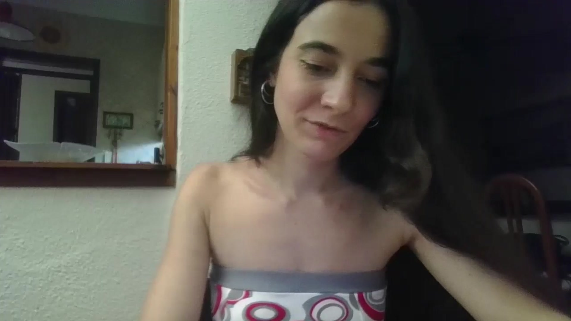 Gallery image thumbnail from Putis's myfreecams stream on, 12/26/2025, 19:12 image 6 of 20