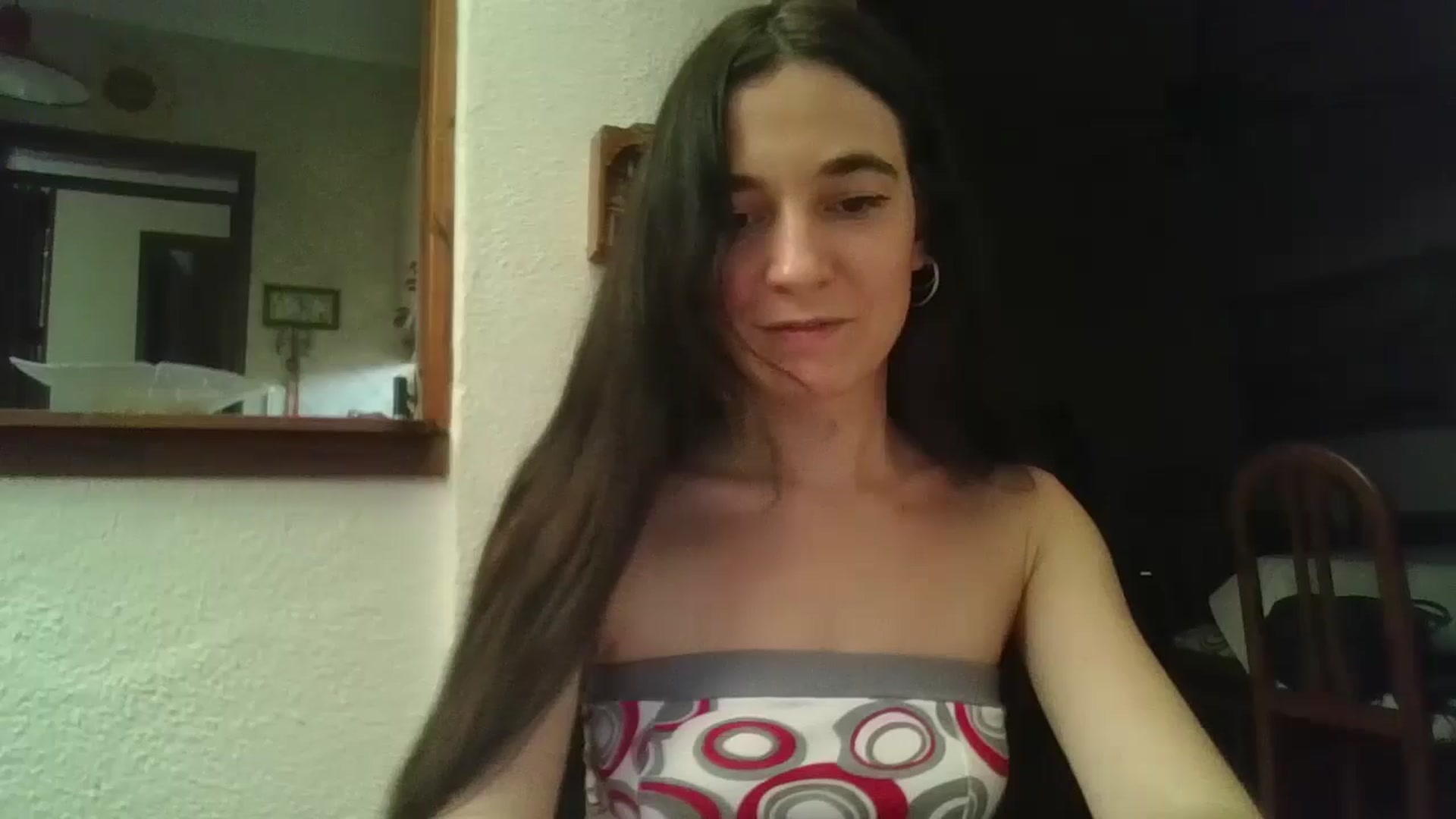 Gallery image thumbnail from Putis's myfreecams stream on, 12/26/2025, 19:12 image 3 of 20
