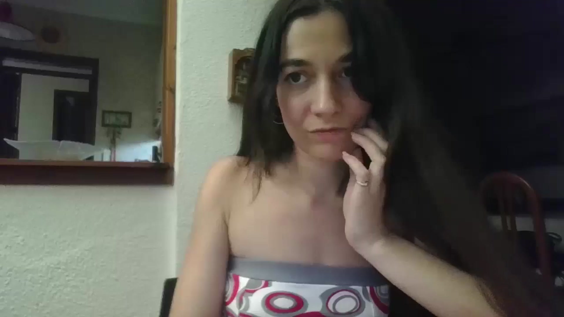 Gallery image thumbnail from Putis's myfreecams stream on, 12/26/2025, 19:12 image 5 of 20