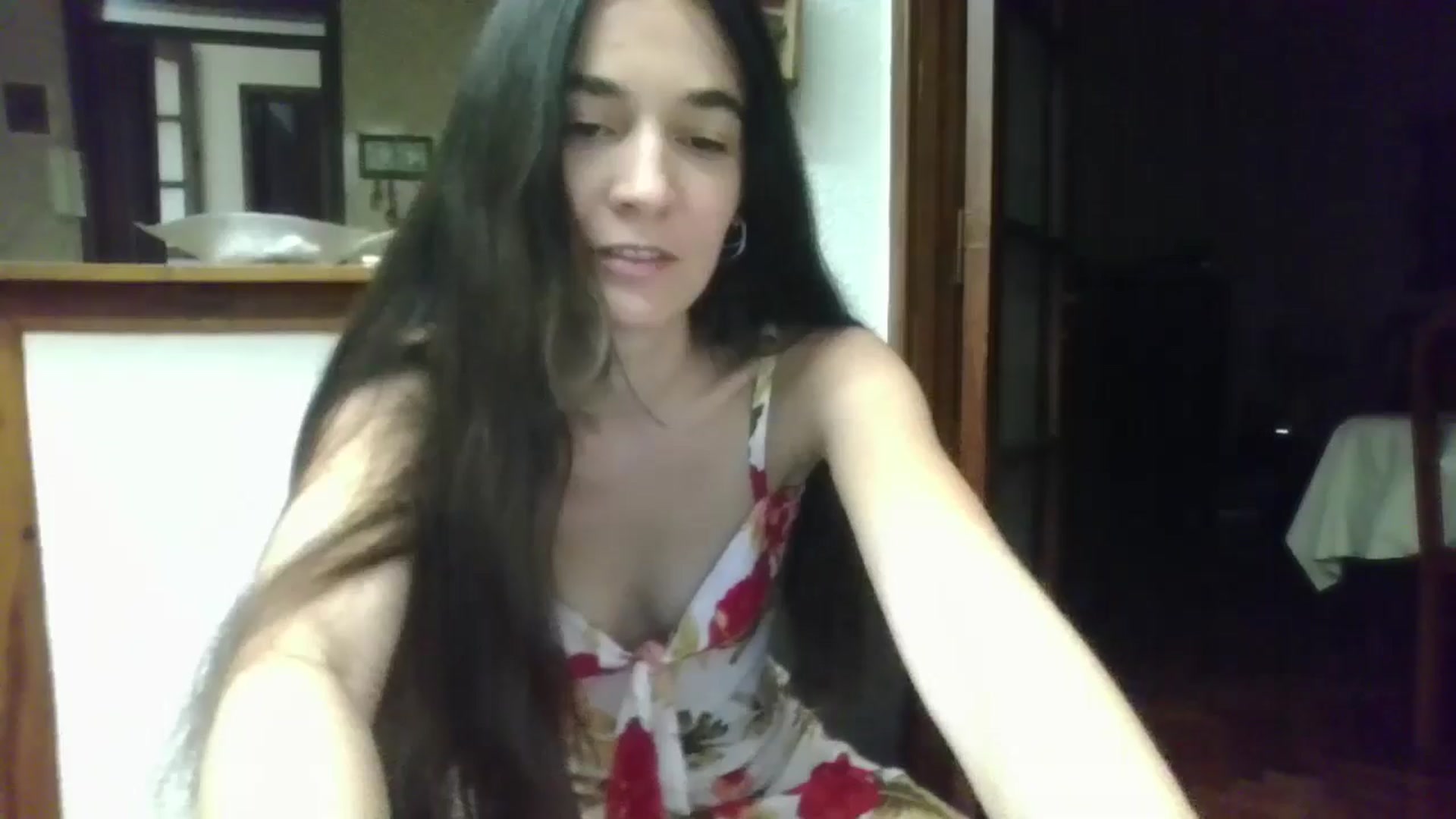 Gallery image thumbnail from Putis's myfreecams stream on, 01/01/2026, 19:50 image 2 of 20
