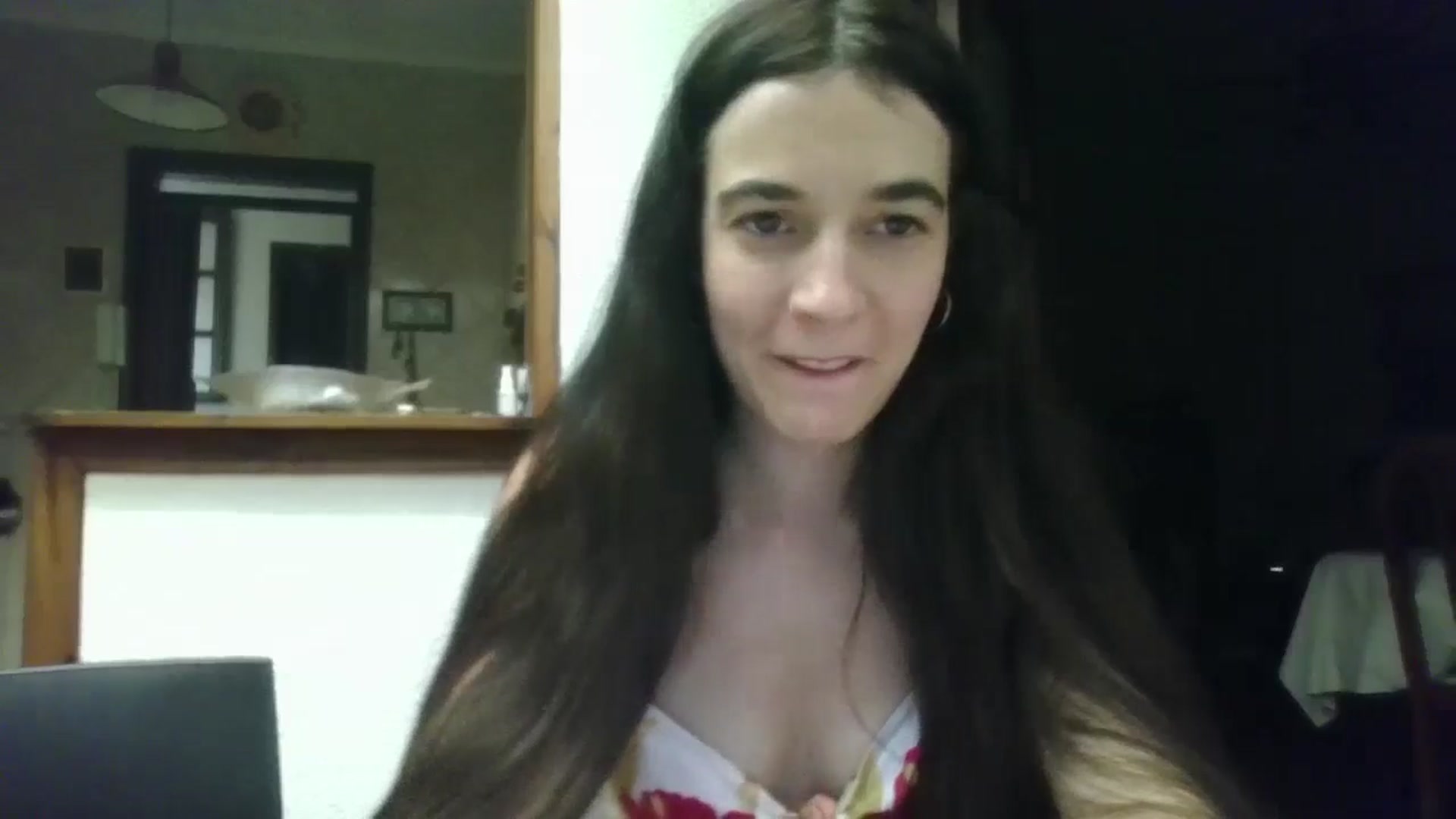 Gallery image thumbnail from Putis's myfreecams stream on, 01/01/2026, 20:33 image 2 of 20