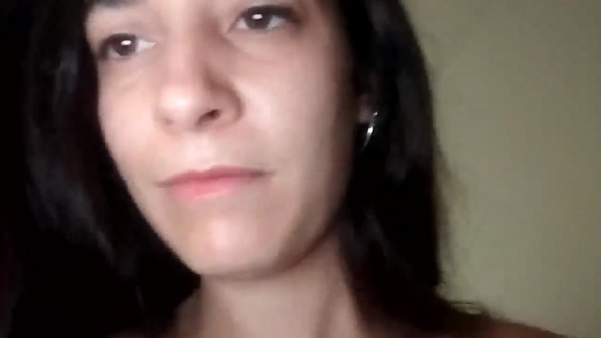 Gallery image thumbnail from Putis's myfreecams stream on, 01/07/2026, 11:23 image 12 of 20