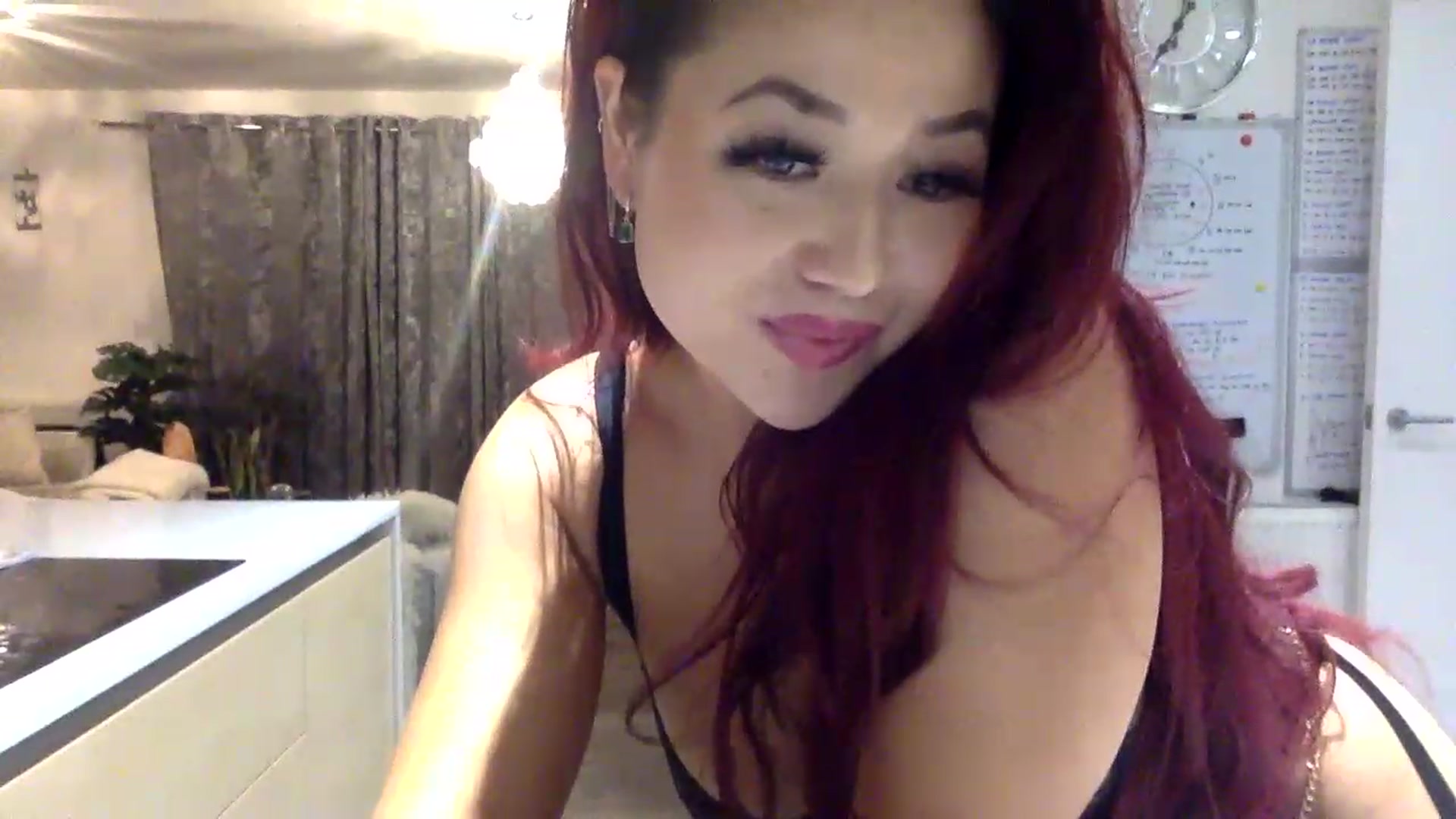 Gallery image thumbnail from Puurrfection's myfreecams stream on, 01/04/2023, 19:04 image 18 of 20