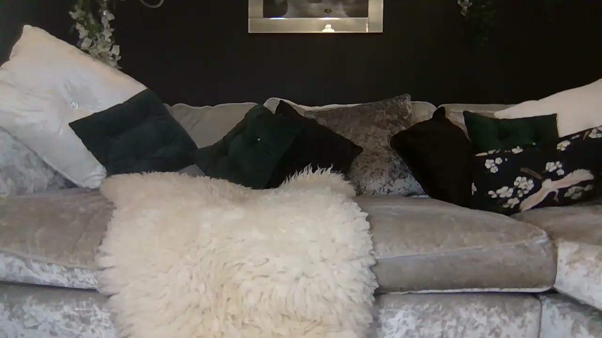 Gallery image thumbnail from Puurrfection's myfreecams stream on, 08/14/2024, 19:35 image 5 of 20