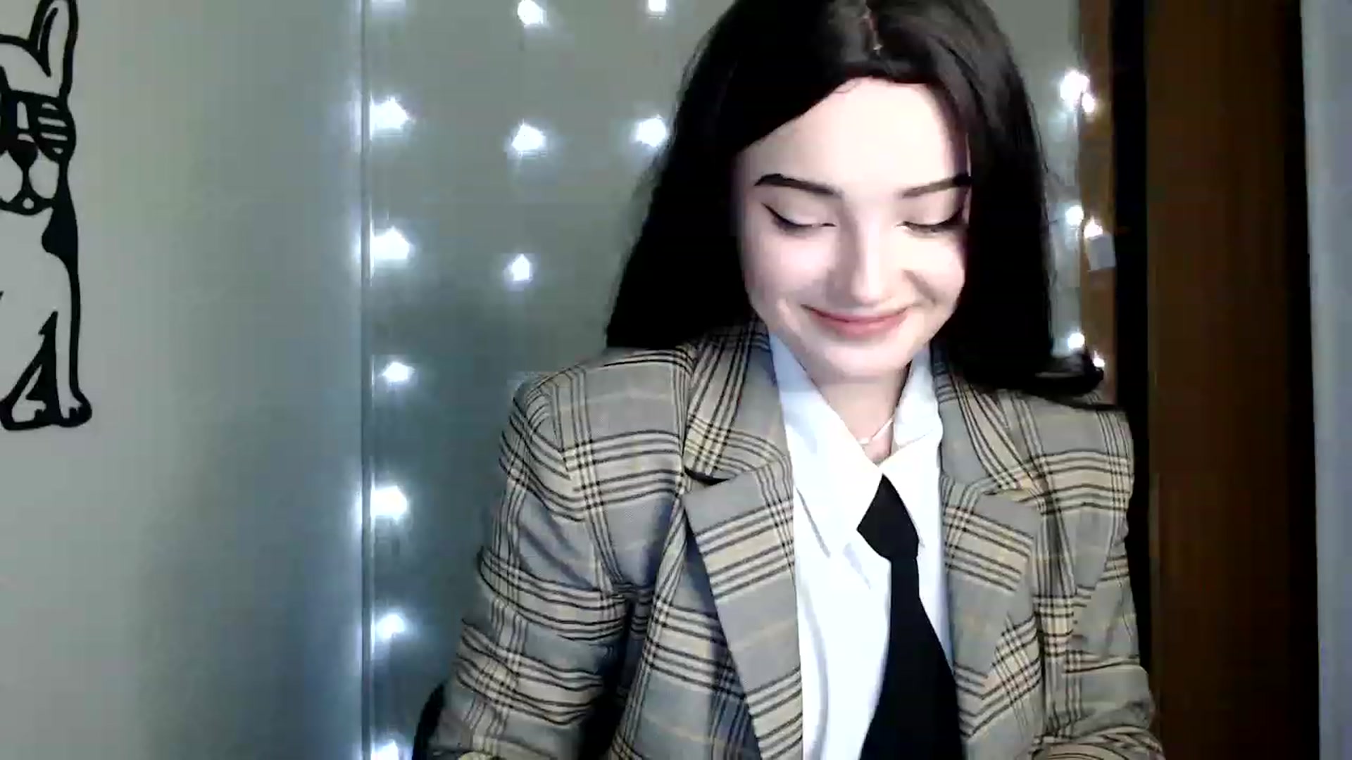 Gallery image thumbnail from Pvt_quin's myfreecams stream on, 01/10/2023, 10:43 image 15 of 20