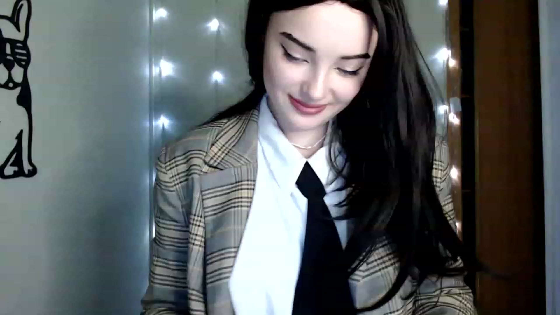 Gallery image thumbnail from Pvt_quin's myfreecams stream on, 01/10/2023, 11:21 image 15 of 20