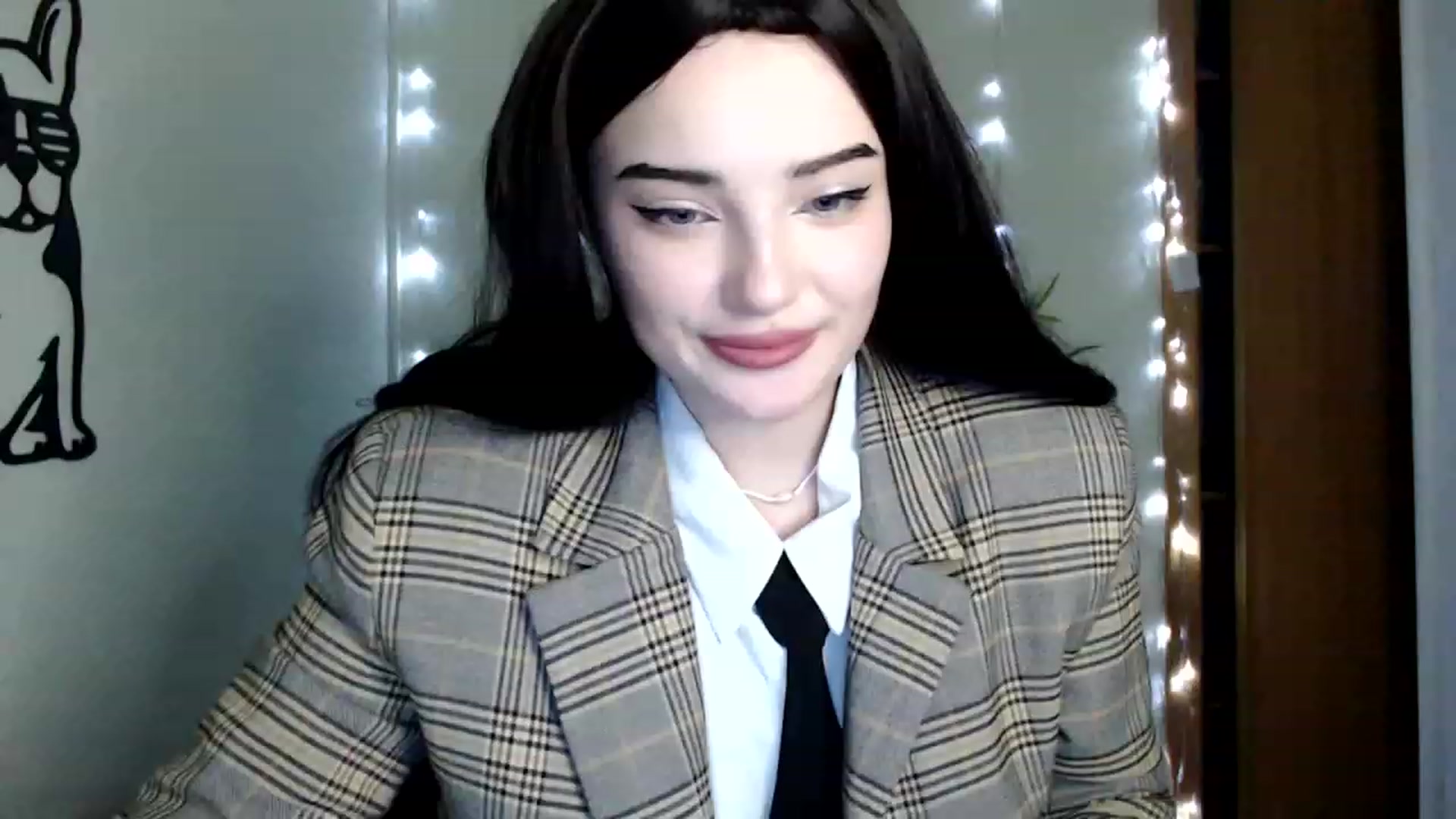 Gallery image thumbnail from Pvt_quin's myfreecams stream on, 01/10/2023, 11:21 image 11 of 20