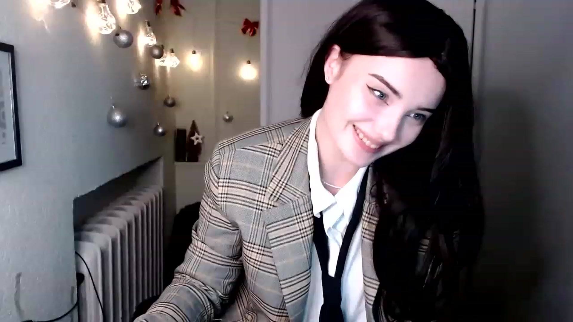 Gallery image thumbnail from Pvt_quin's myfreecams stream on, 01/10/2023, 16:28 image 7 of 20