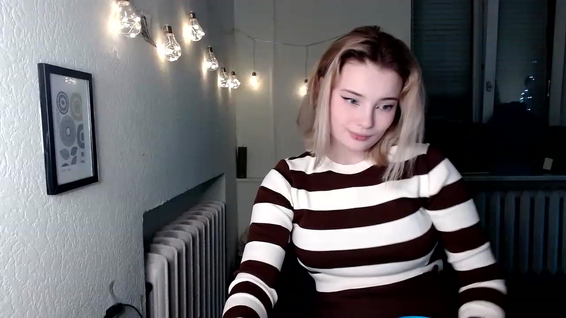 Gallery image thumbnail from Pvt_quin's myfreecams stream on, 01/20/2023, 15:49 image 8 of 20