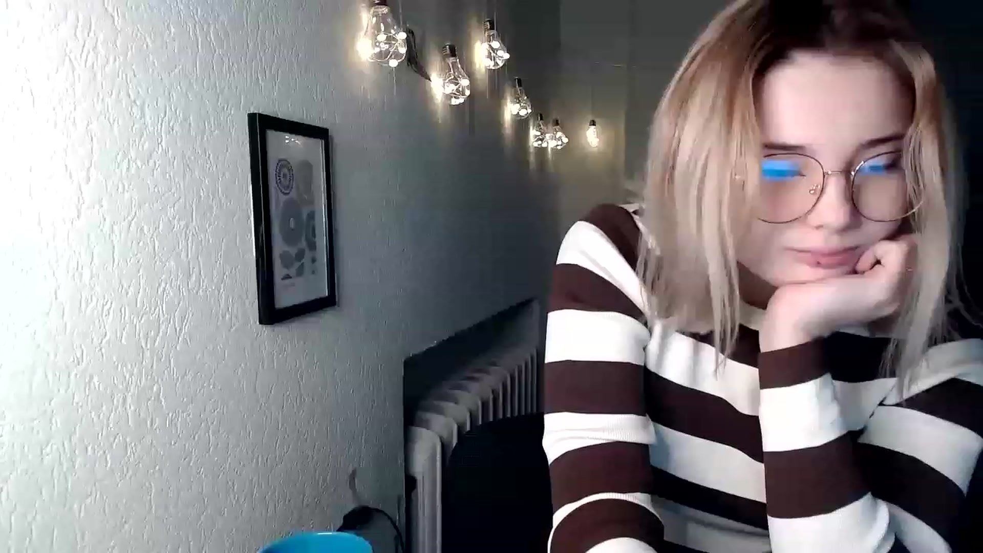 Gallery image thumbnail from Pvt_quin's myfreecams stream on, 01/20/2023, 16:44 image 19 of 20