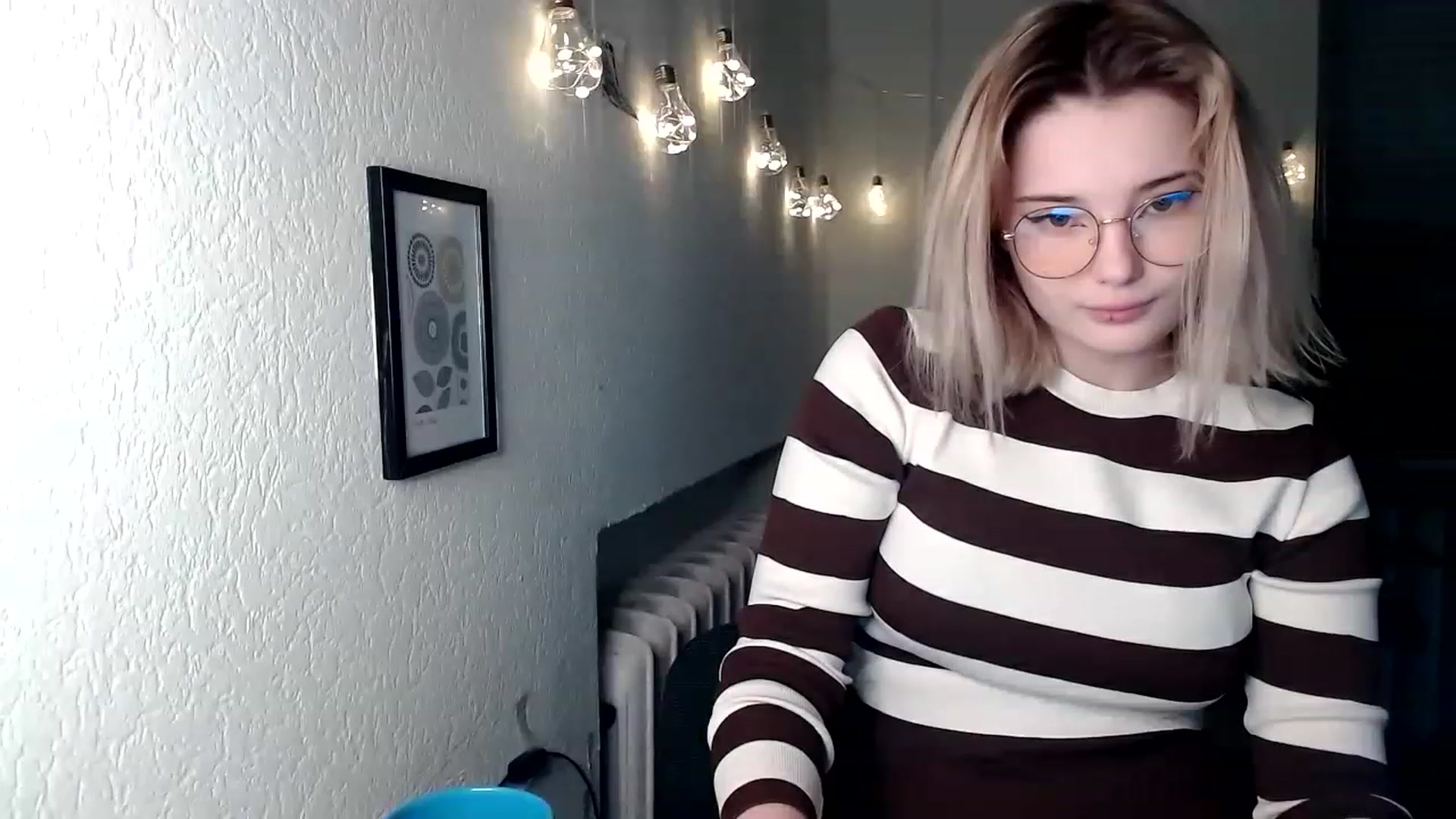 Gallery image thumbnail from Pvt_quin's myfreecams stream on, 01/20/2023, 16:44 image 15 of 20