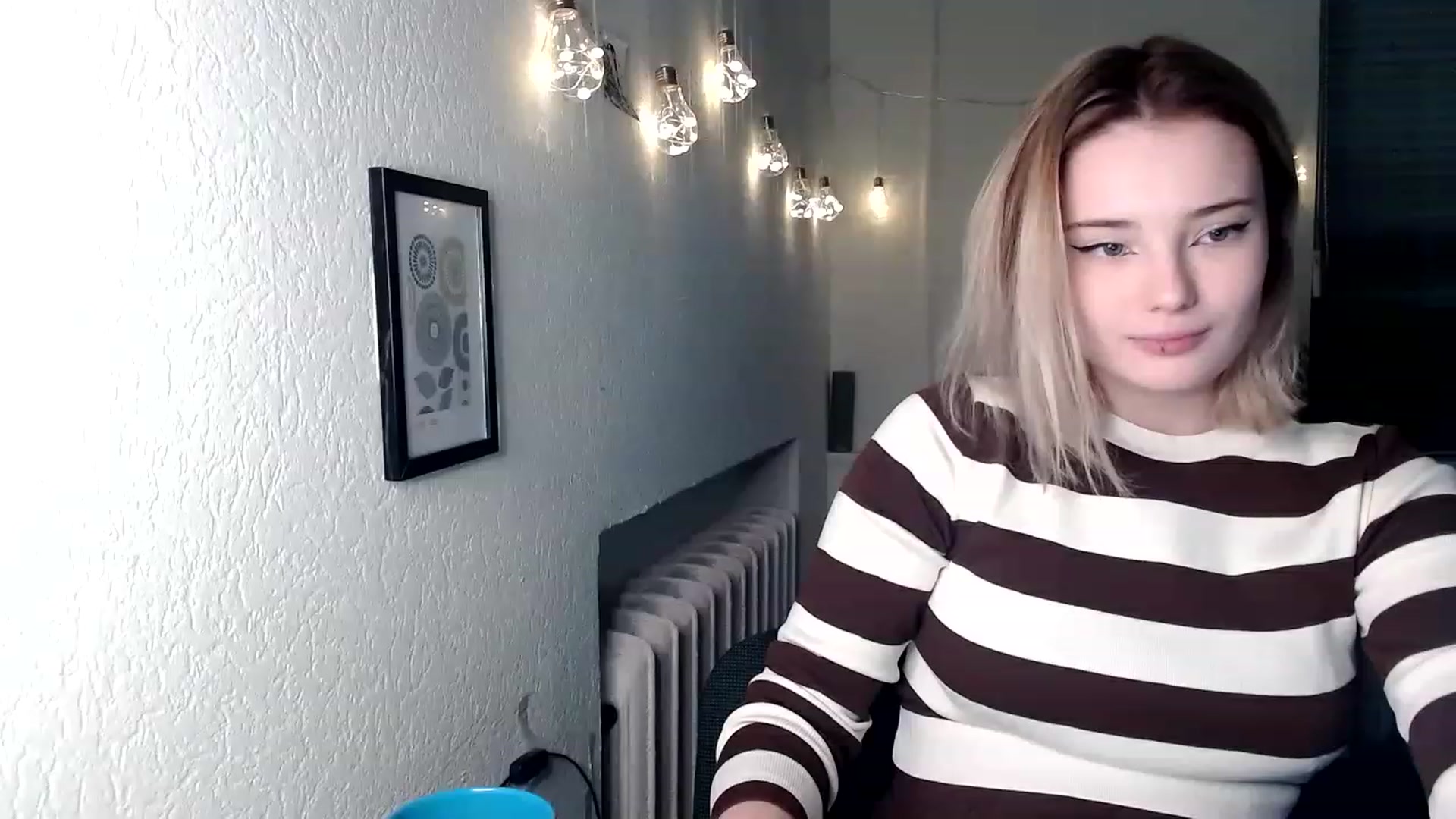 Gallery image thumbnail from Pvt_quin's myfreecams stream on, 01/20/2023, 16:44 image 12 of 20