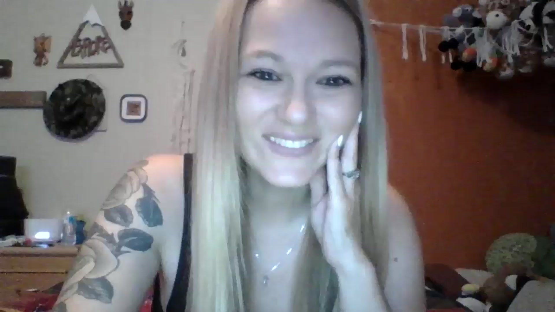 Gallery image thumbnail from PwincessXxx's myfreecams stream on, 09/08/2024, 22:39 image 9 of 20