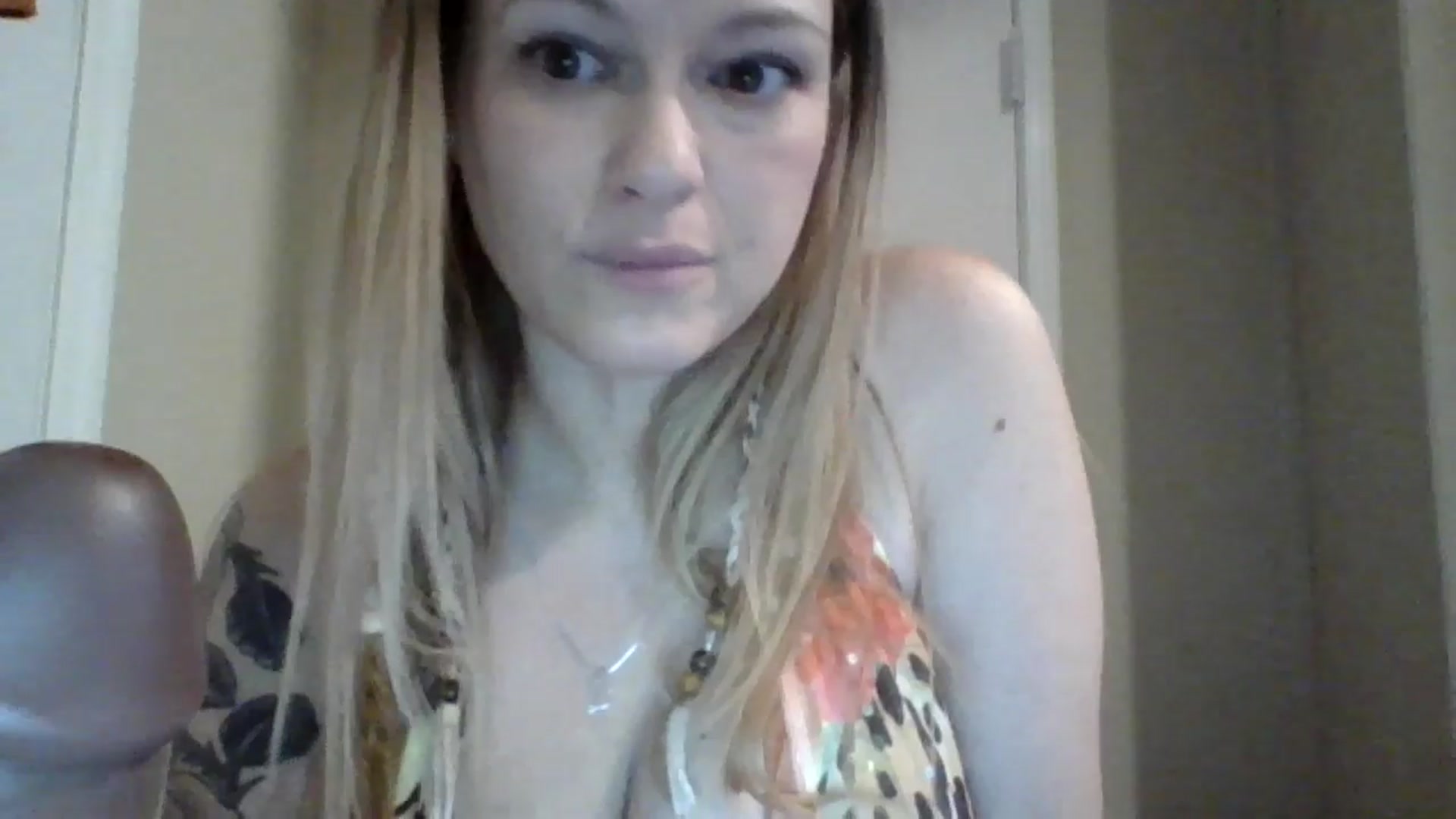 Gallery image thumbnail from PwincessXxx's myfreecams stream on, 07/28/2025, 24:08 image 15 of 20