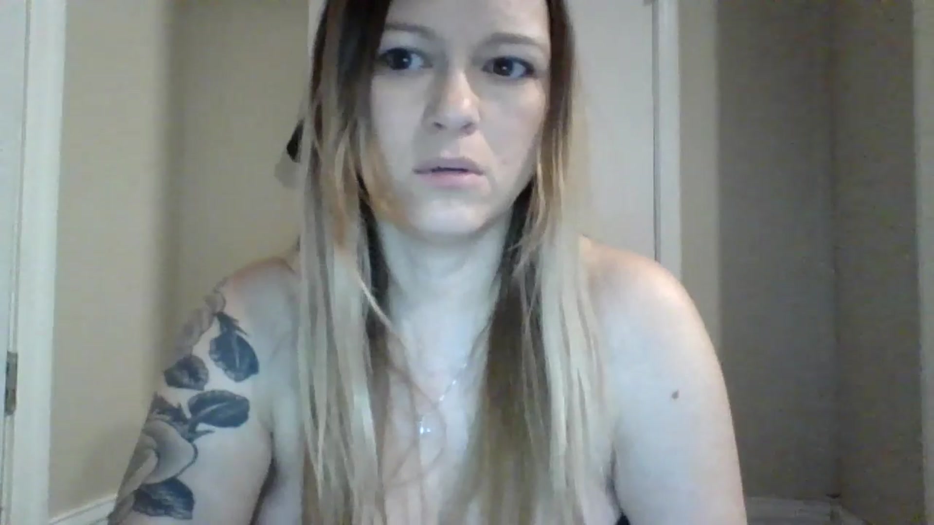 Gallery image thumbnail from PwincessXxx's myfreecams stream on, 08/02/2025, 02:22 image 11 of 20