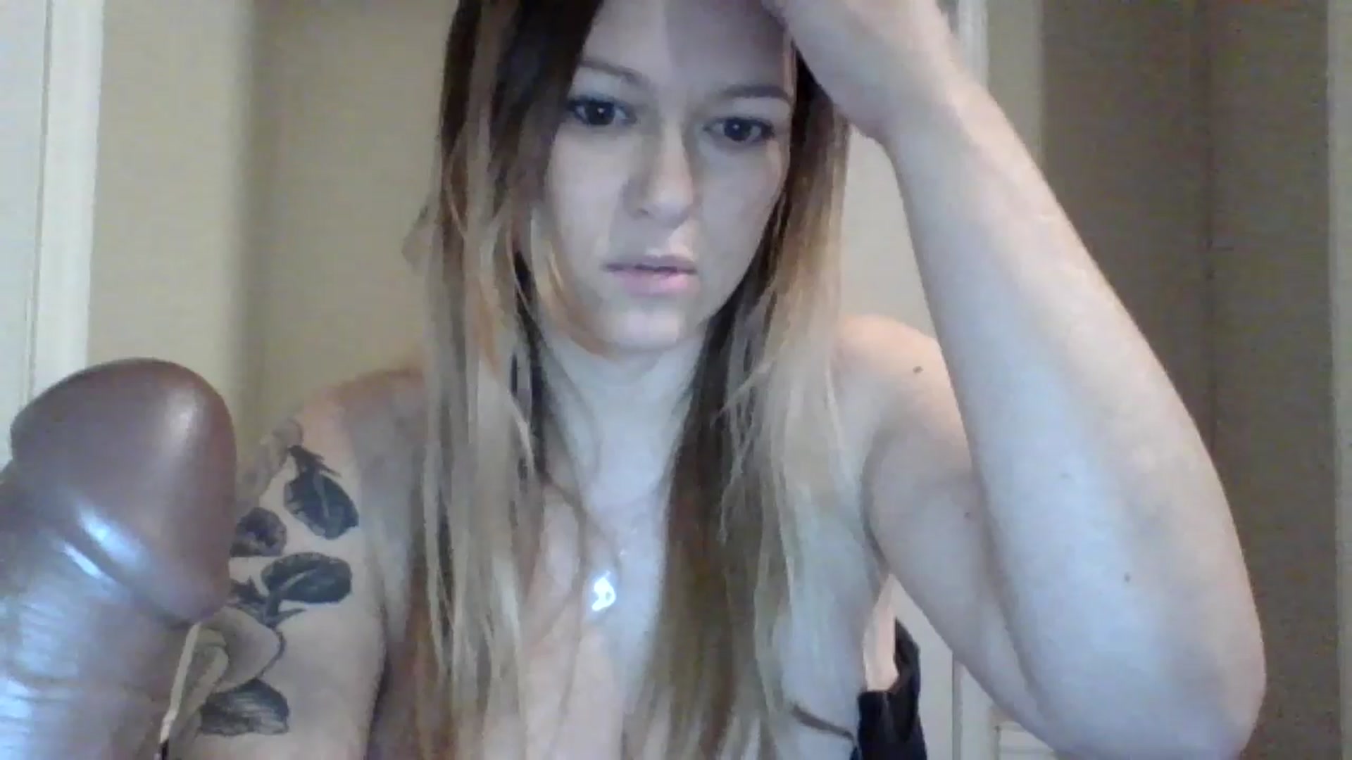 Gallery image thumbnail from PwincessXxx's myfreecams stream on, 08/02/2025, 02:22 image 9 of 20