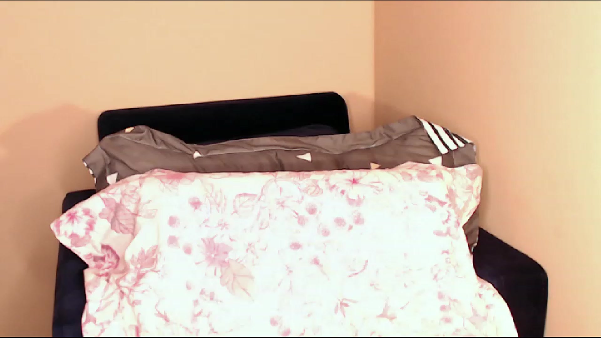 Gallery image thumbnail from QUEEN_BELLA's myfreecams stream on, 04/15/2023, 12:32 image 4 of 20