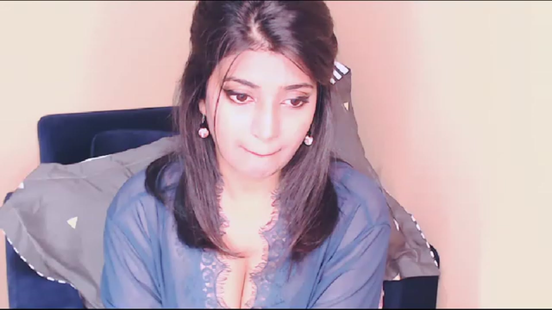 Gallery image thumbnail from QUEEN_BELLA's myfreecams stream on, 07/10/2023, 12:47 image 6 of 20
