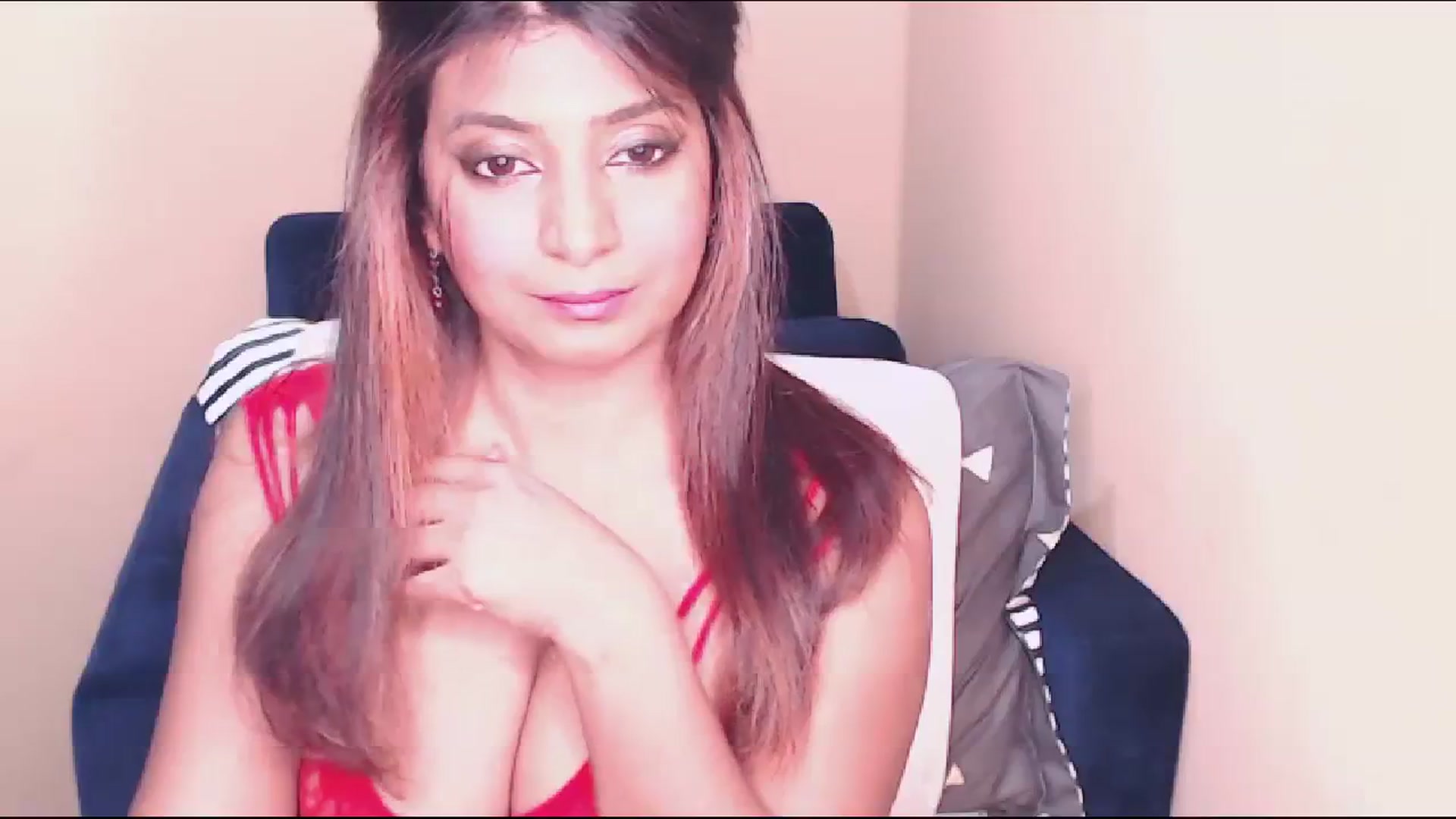 Gallery image thumbnail from QUEEN_BELLA's myfreecams stream on, 12/25/2023, 20:32 image 11 of 20