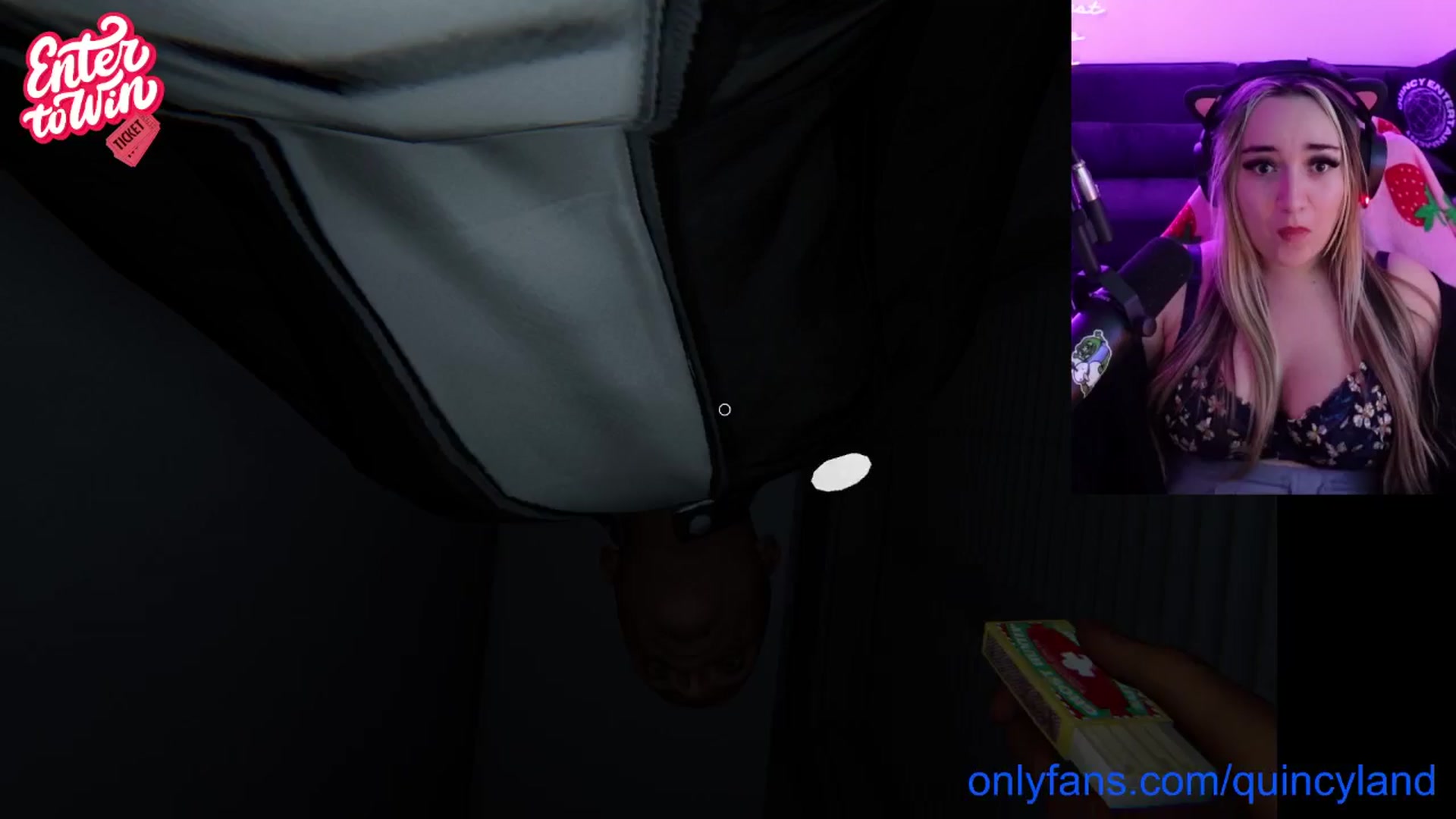 Gallery image thumbnail from QUINCY's myfreecams stream on, 11/15/2024, 01:17 image 8 of 20