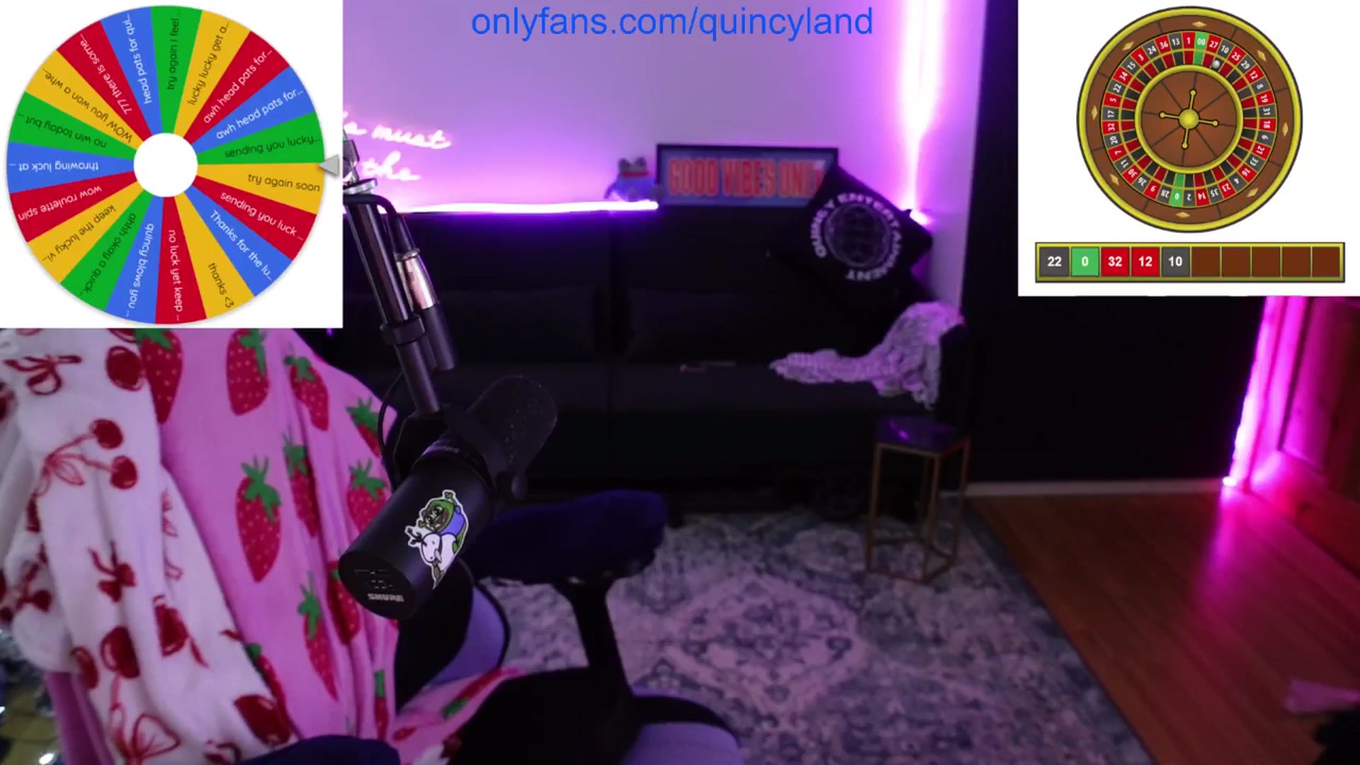 Gallery image thumbnail from QUINCY's myfreecams stream on, 02/16/2025, 23:20 image 14 of 20