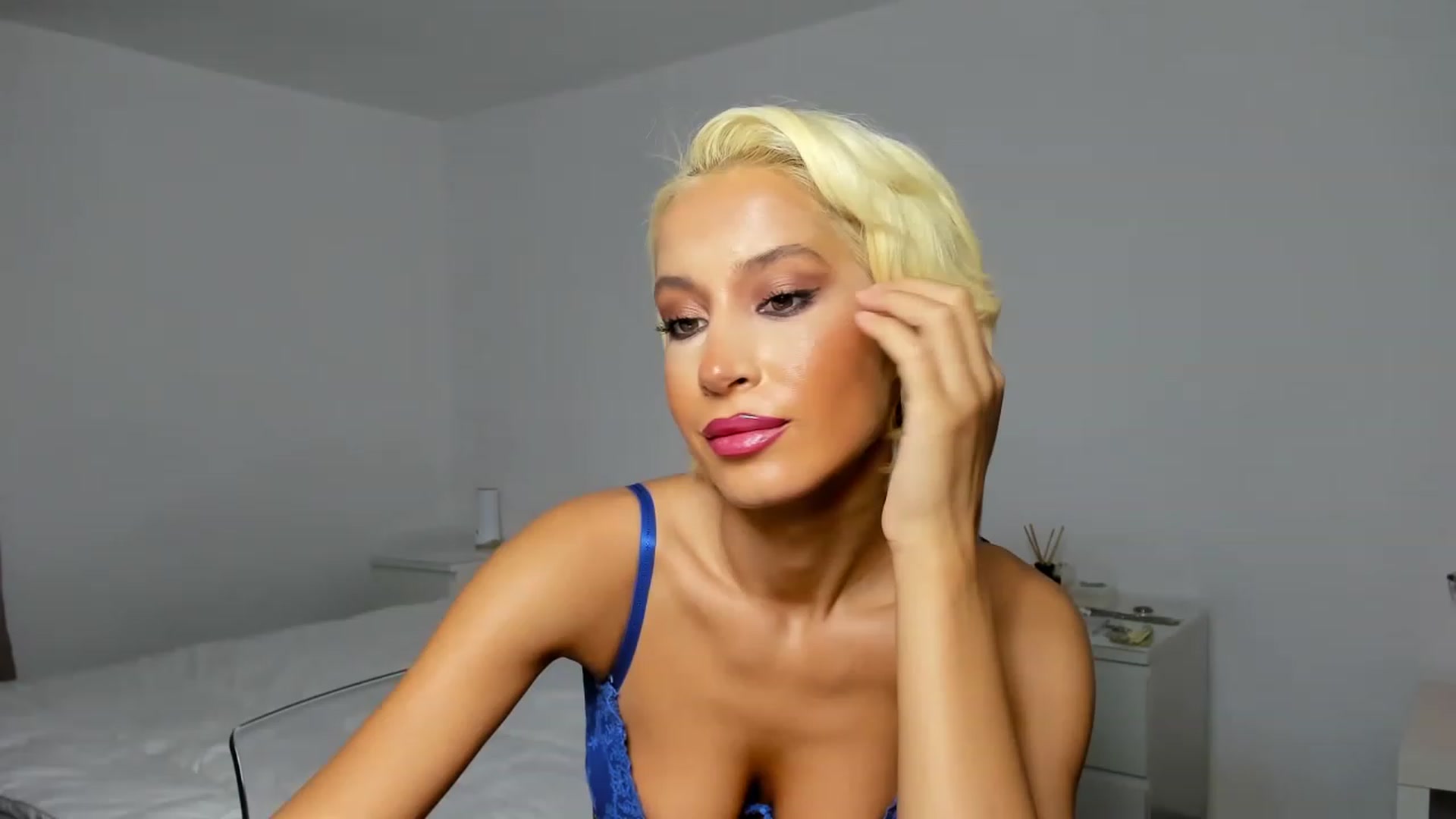 Gallery image thumbnail from Qarinah's myfreecams stream on, 01/02/2023, 04:37 image 20 of 20