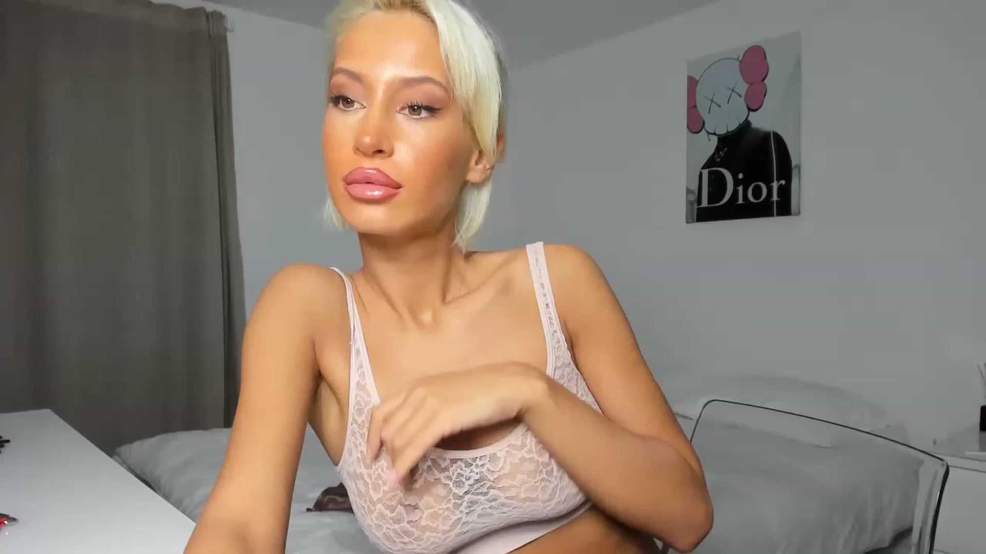 Gallery image thumbnail from Qarinah's myfreecams stream on, 01/17/2023, 06:55 image 20 of 20
