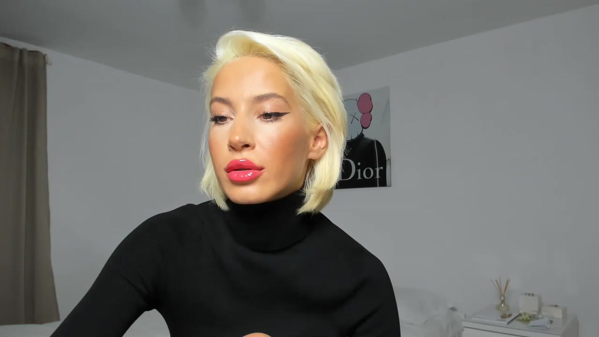 Gallery image thumbnail from Qarinah's myfreecams stream on, 01/30/2023, 22:29 image 10 of 20
