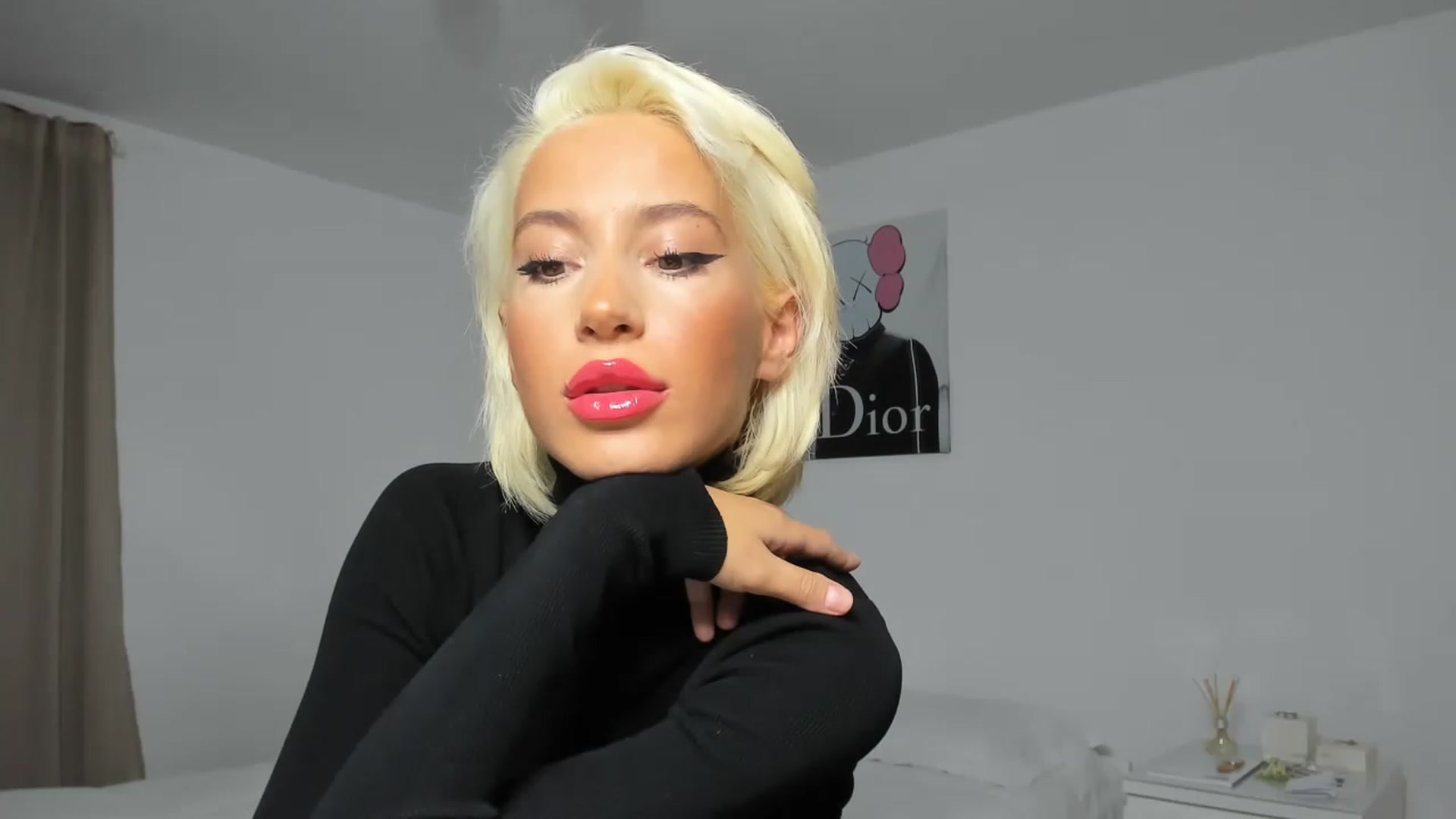 Gallery image thumbnail from Qarinah's myfreecams stream on, 01/30/2023, 22:29 image 8 of 20