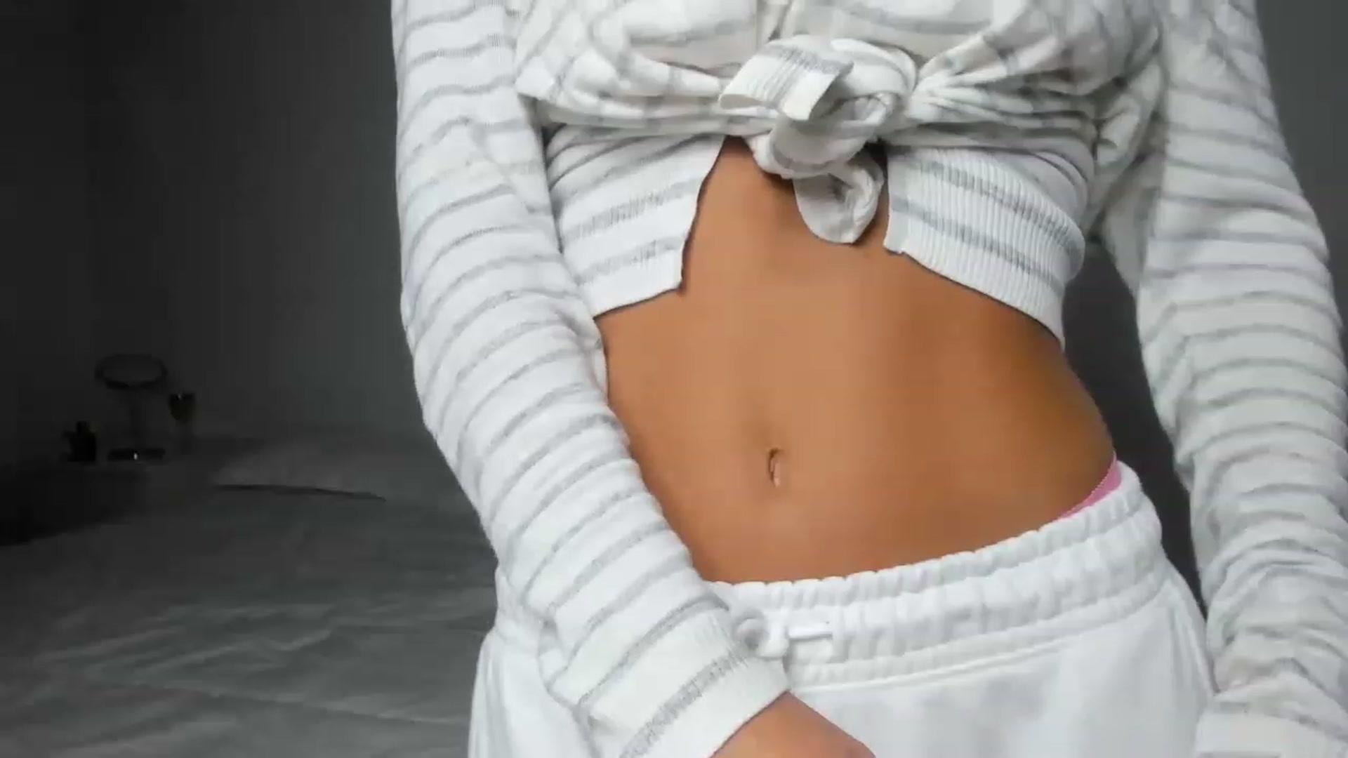 Gallery image thumbnail from Qarinah's myfreecams stream on, 02/06/2023, 21:26 image 2 of 20