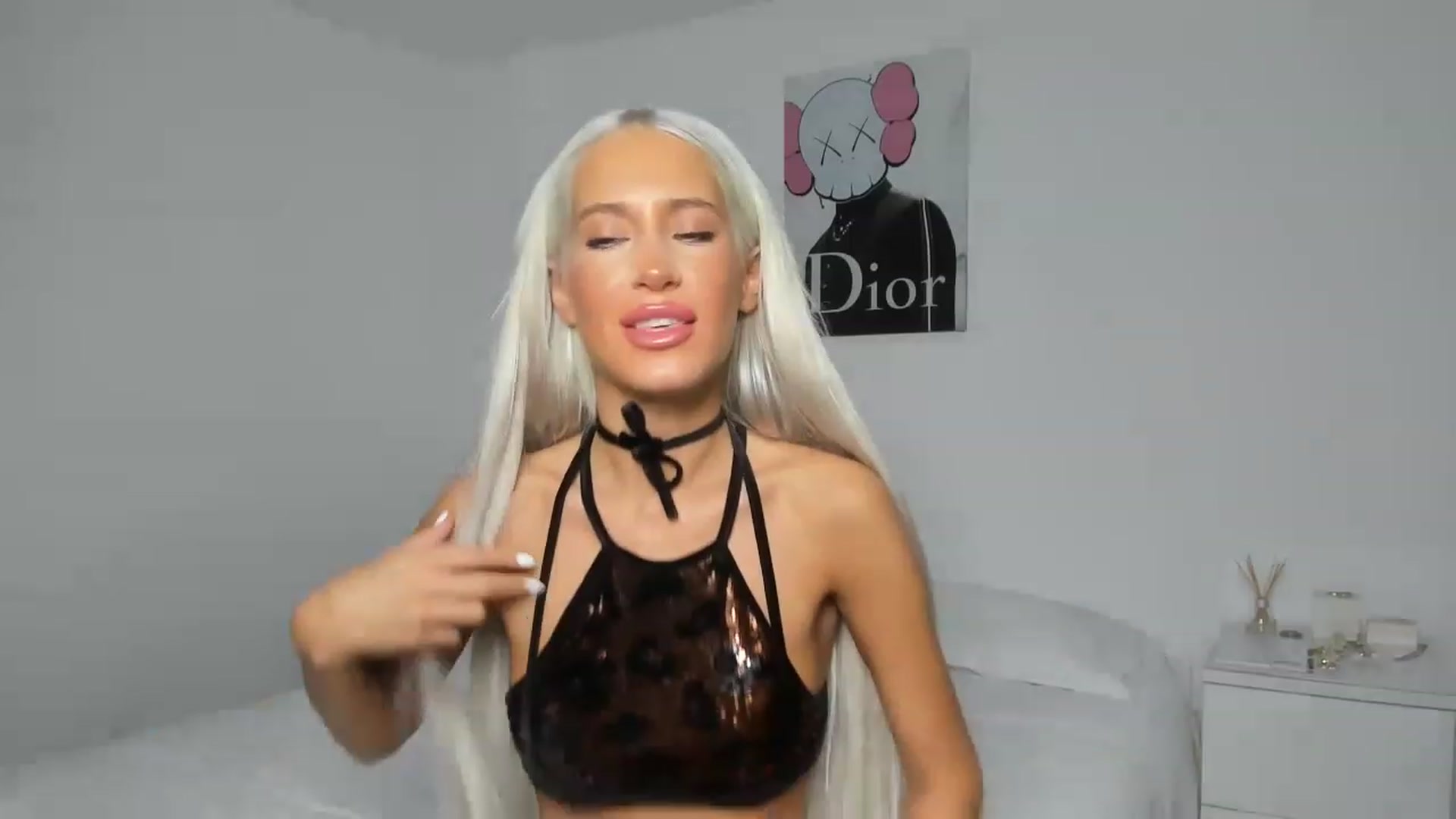 Gallery image thumbnail from Qarinah's myfreecams stream on, 02/07/2023, 23:20 image 12 of 20