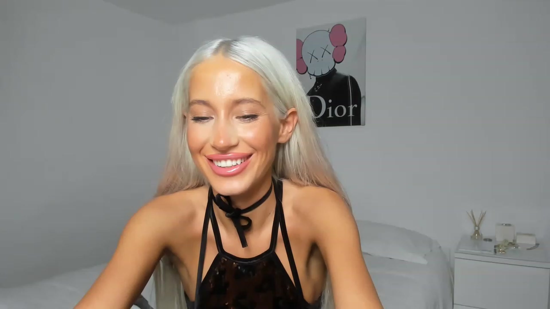 Gallery image thumbnail from Qarinah's myfreecams stream on, 02/07/2023, 23:20 image 10 of 20