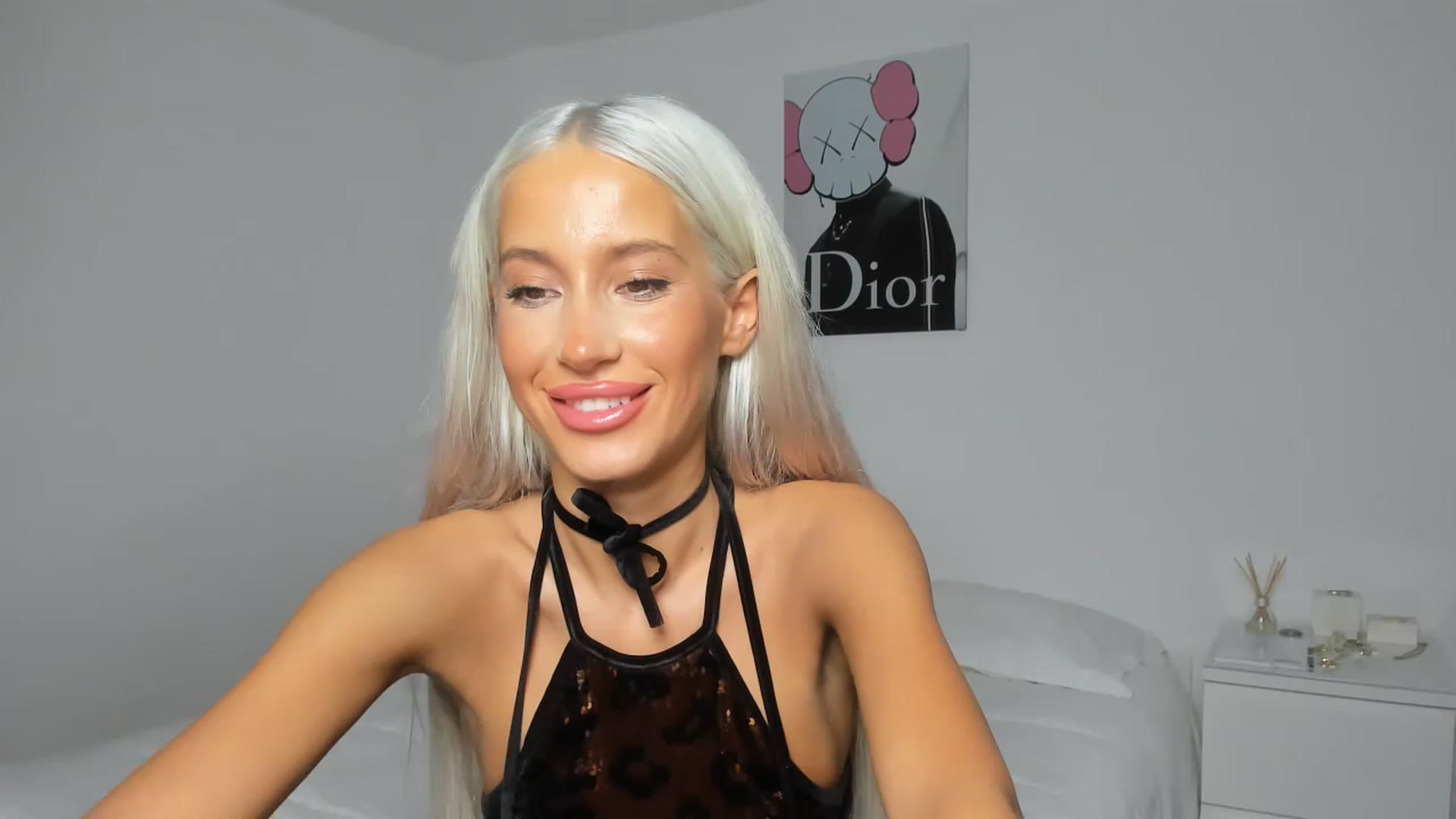 Gallery image thumbnail from Qarinah's myfreecams stream on, 02/07/2023, 23:20 image 18 of 20
