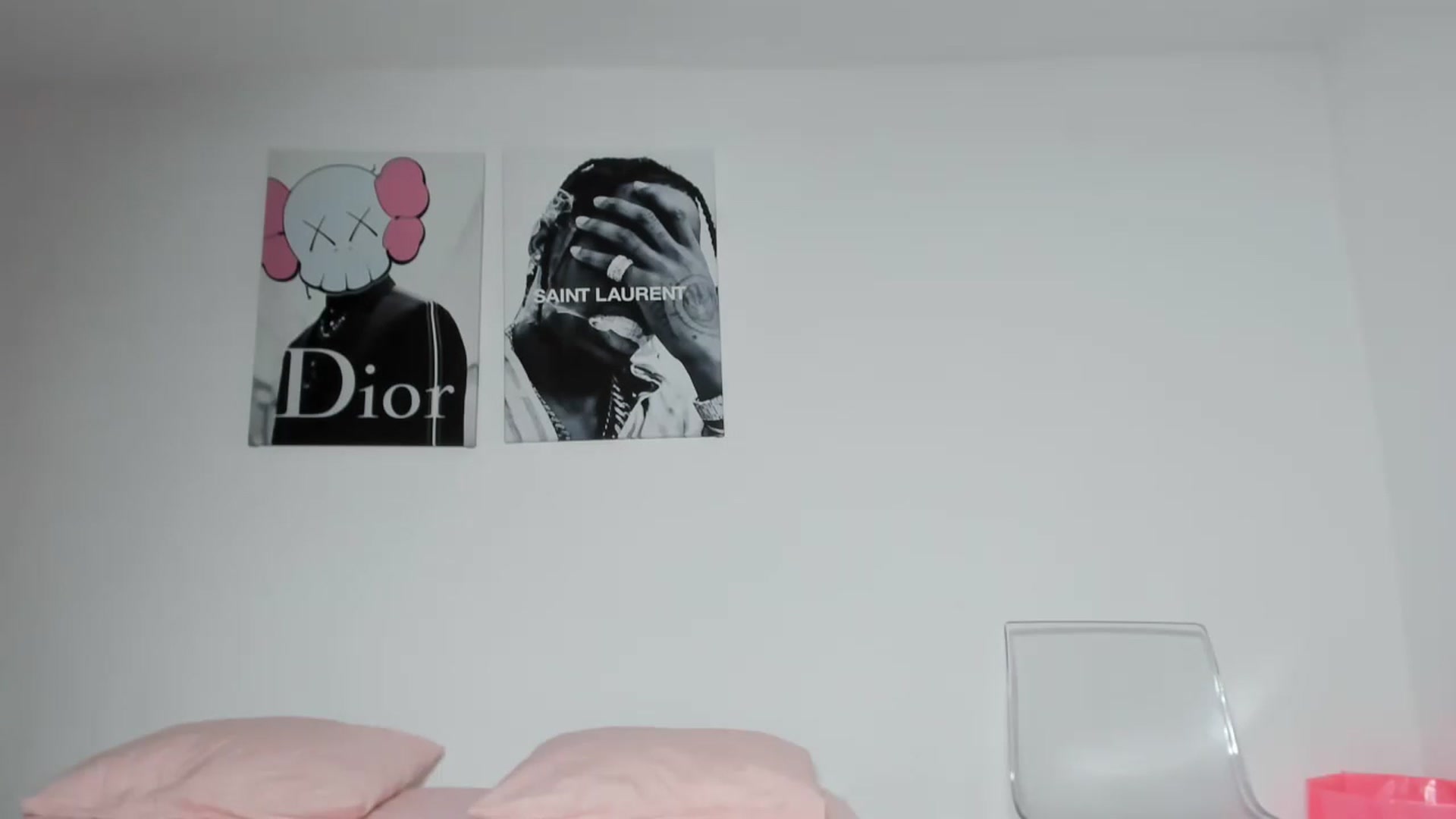 Gallery image thumbnail from Qarinah's myfreecams stream on, 03/11/2023, 24:54 image 12 of 20