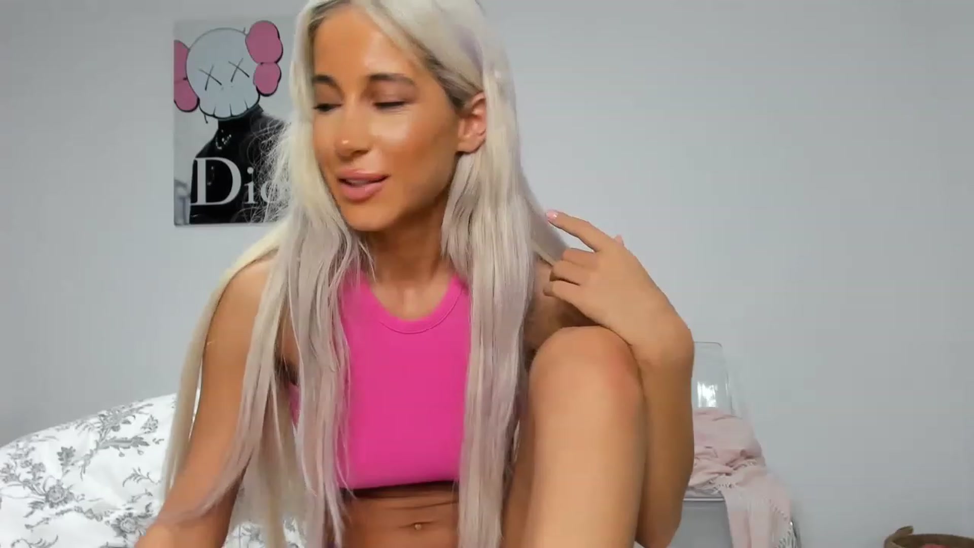 Gallery image thumbnail from Qarinah's myfreecams stream on, 04/07/2023, 05:43 image 19 of 20