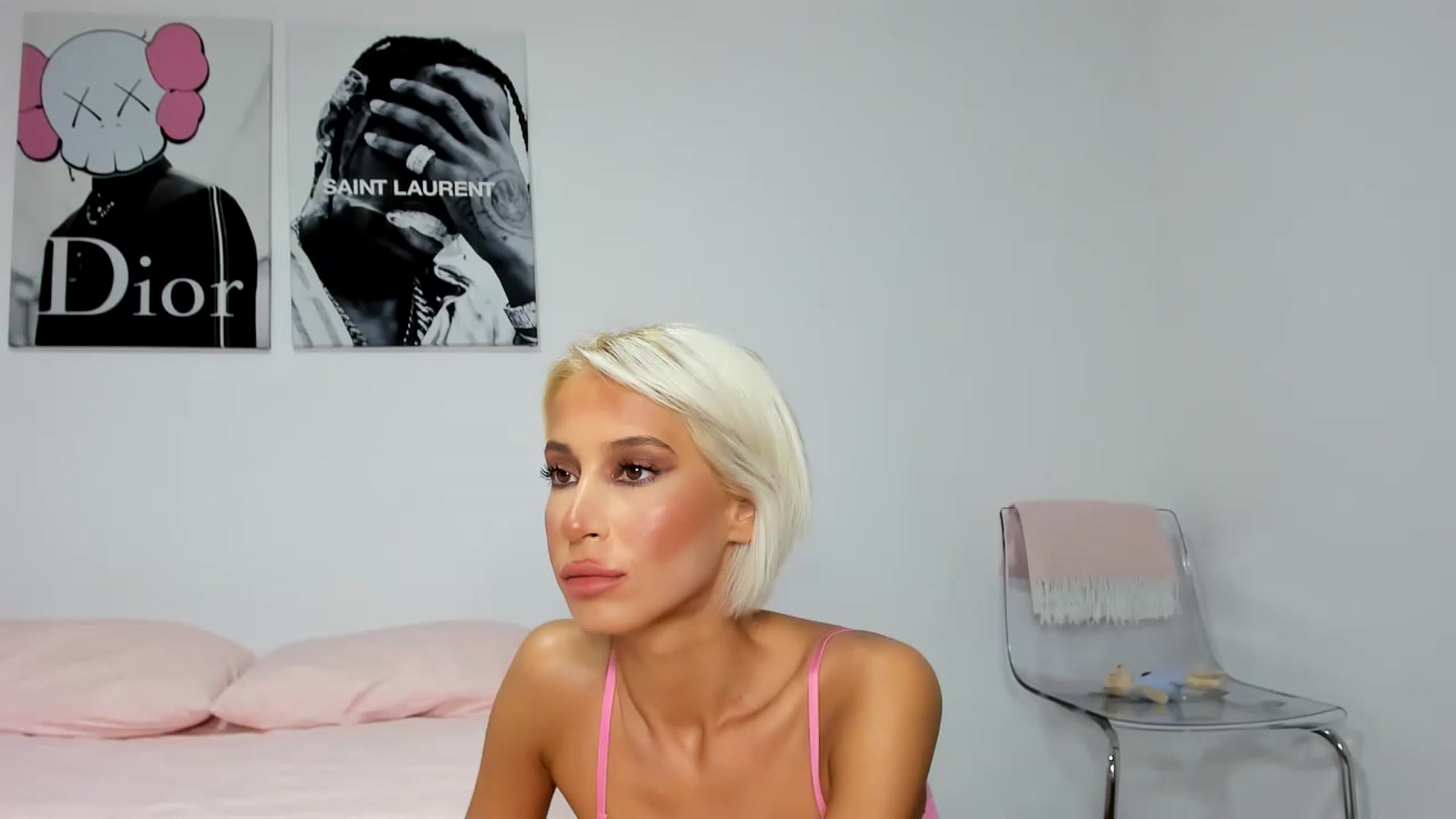 Gallery image thumbnail from Qarinah's myfreecams stream on, 05/07/2023, 20:41 image 8 of 20