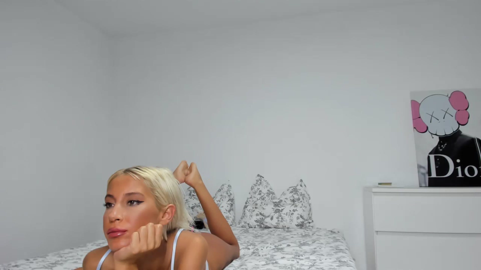 Gallery image thumbnail from Qarinah's myfreecams stream on, 07/04/2023, 23:06 image 20 of 20