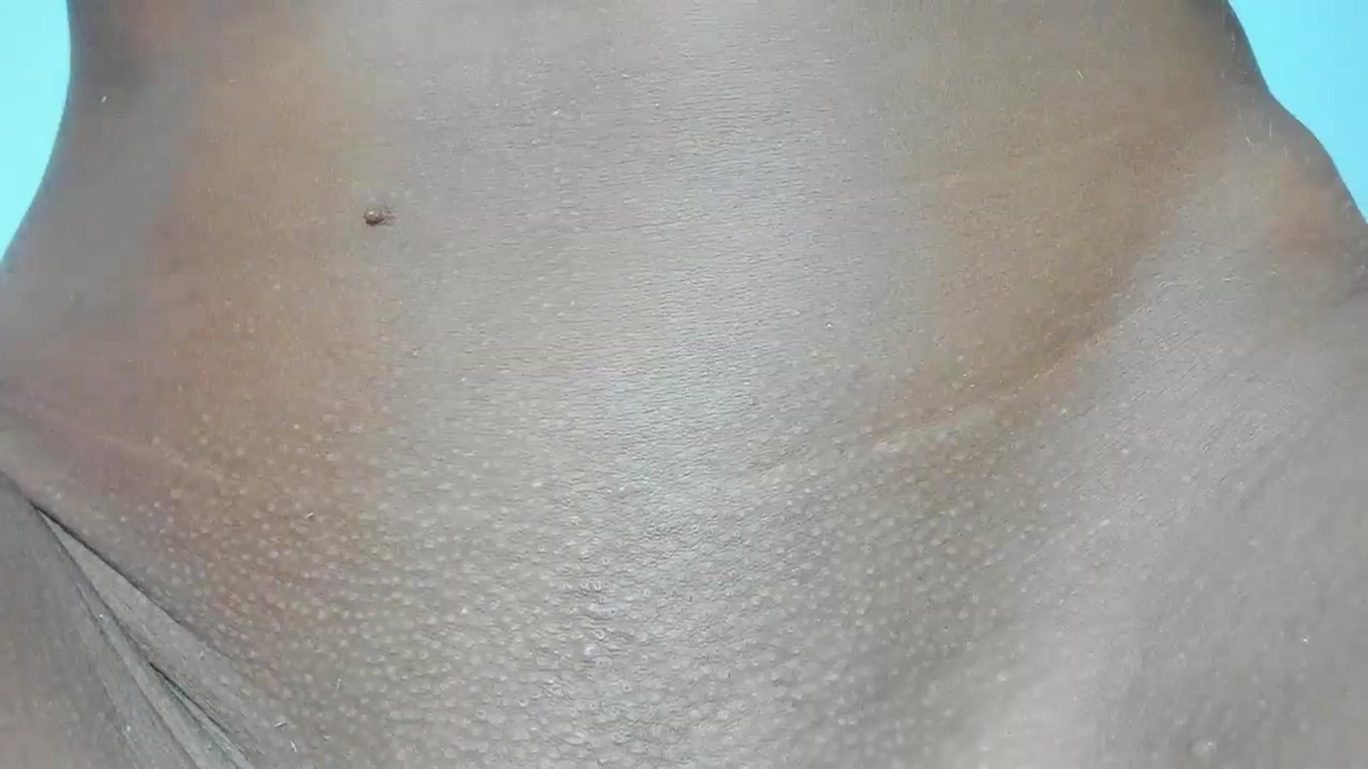 Gallery image thumbnail from Qarinah's myfreecams stream on, 08/29/2023, 04:28 image 18 of 20
